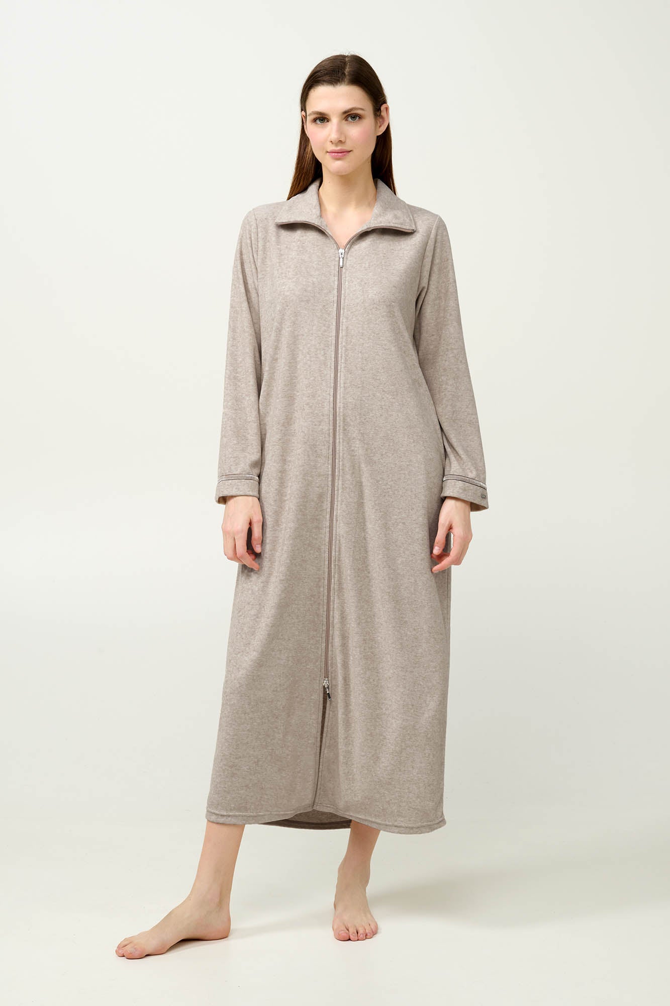 https://assets.vampfashion.com/SOFTONE_TMP_IMAGES/1_0493684948.jpg