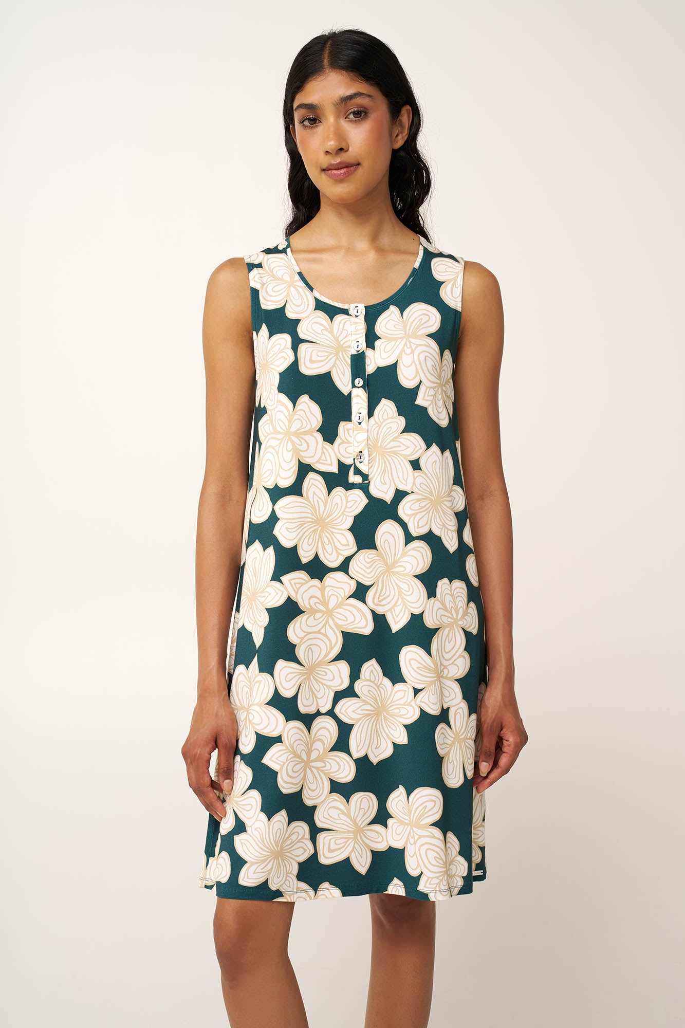 https://assets.vampfashion.com/SOFTONE_TMP_IMAGES/1_0500718596.jpg