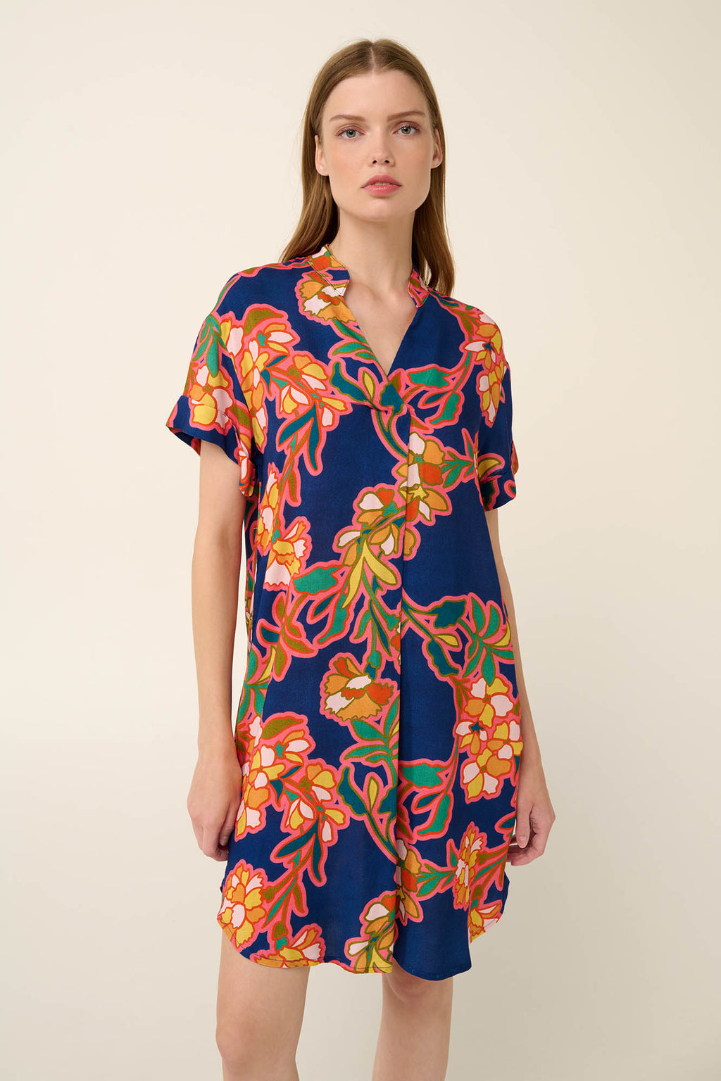 https://assets.vampfashion.com/SOFTONE_TMP_IMAGES/1_0522093300.jpg