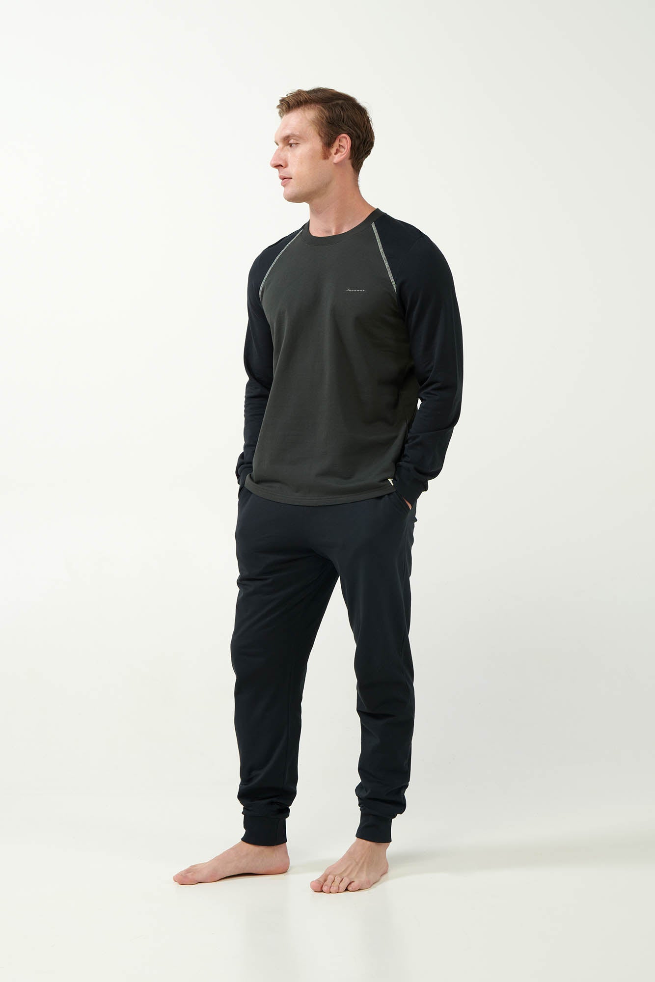 https://assets.vampfashion.com/SOFTONE_TMP_IMAGES/1_0529283219.jpg