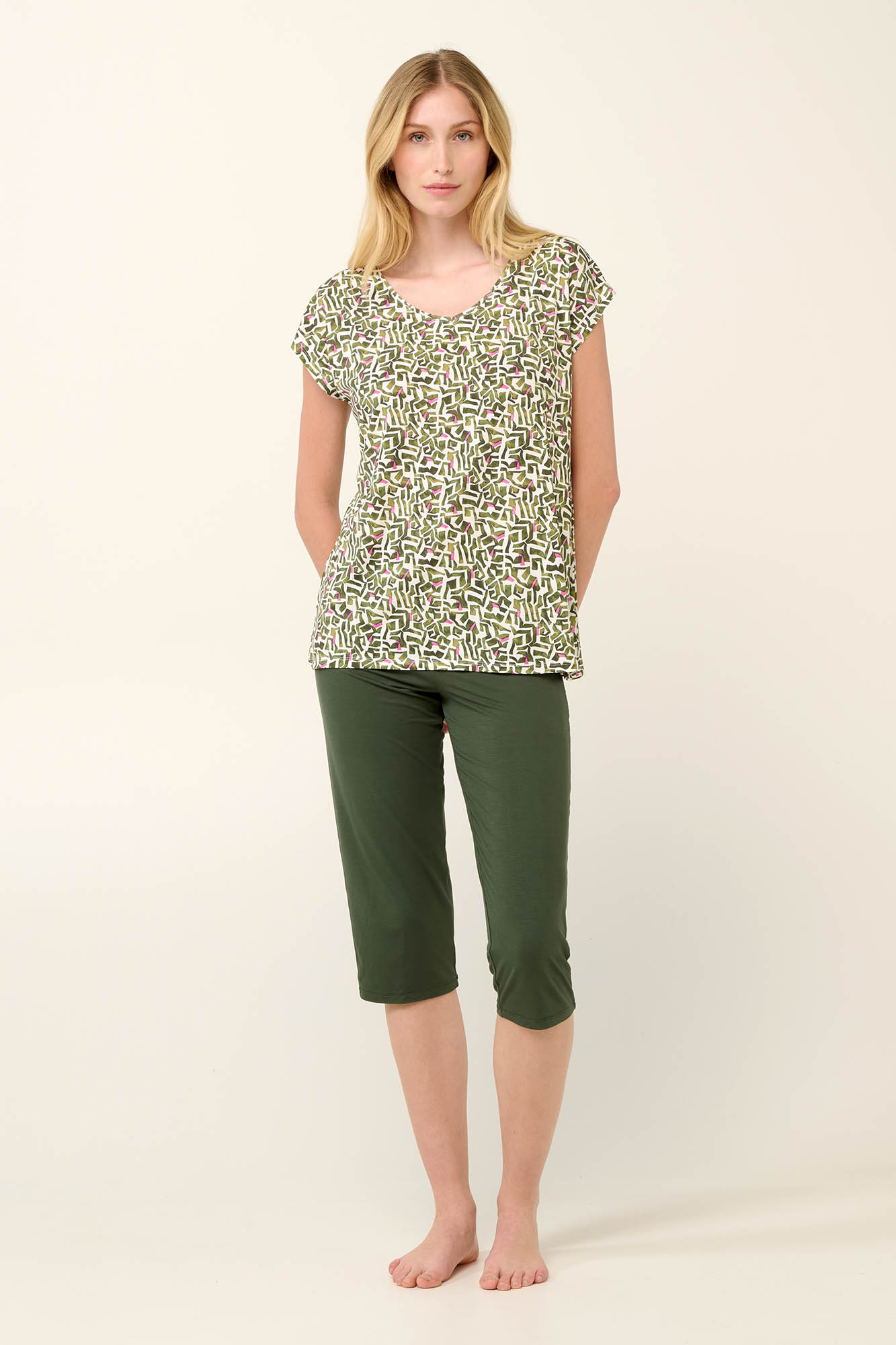 https://assets.vampfashion.com/SOFTONE_TMP_IMAGES/1_0534003249.jpg