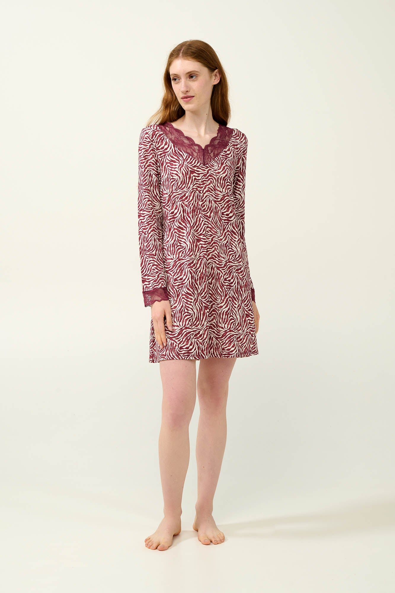 https://assets.vampfashion.com/SOFTONE_TMP_IMAGES/1_0536010477.jpg