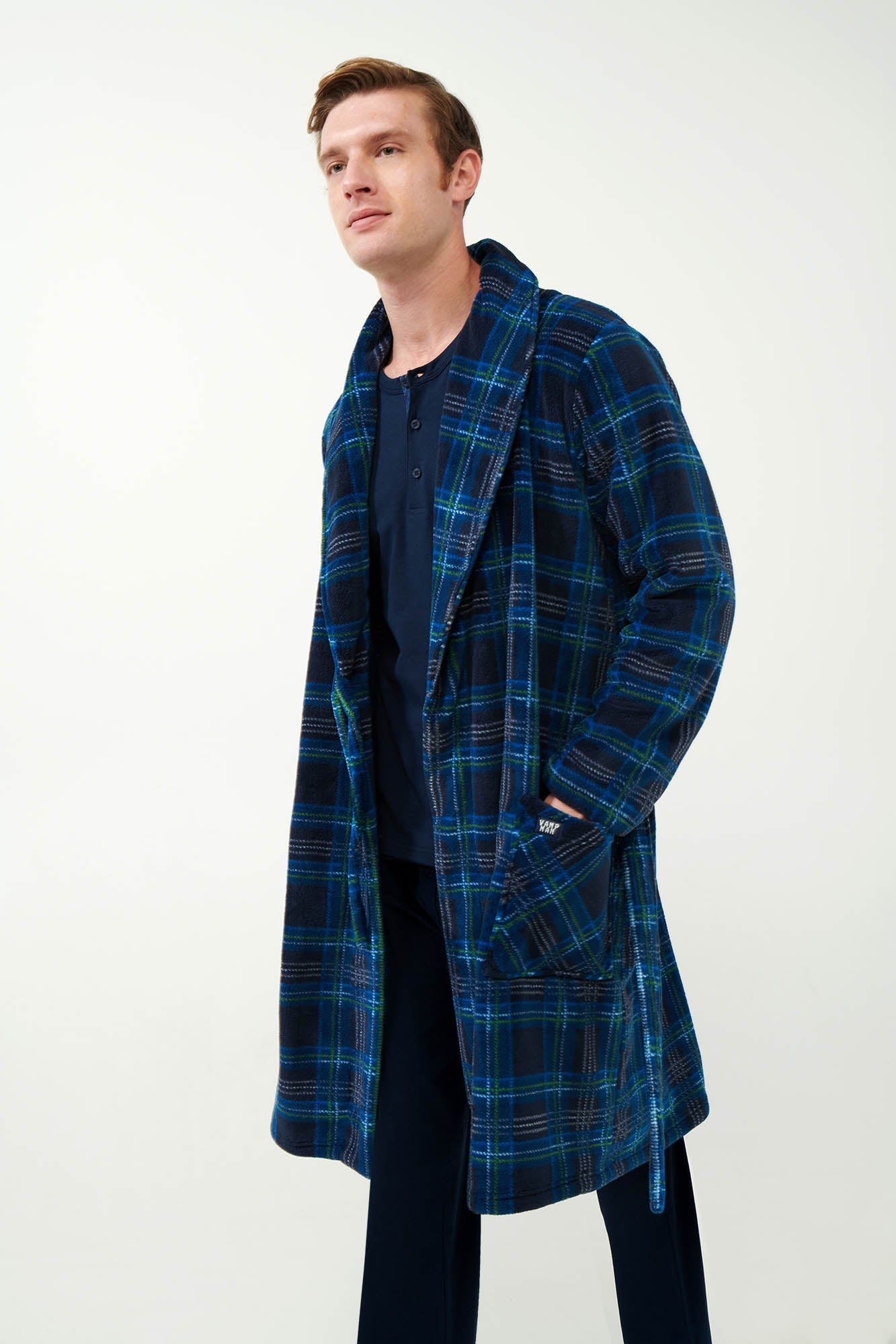 https://assets.vampfashion.com/SOFTONE_TMP_IMAGES/1_0542726101.jpg
