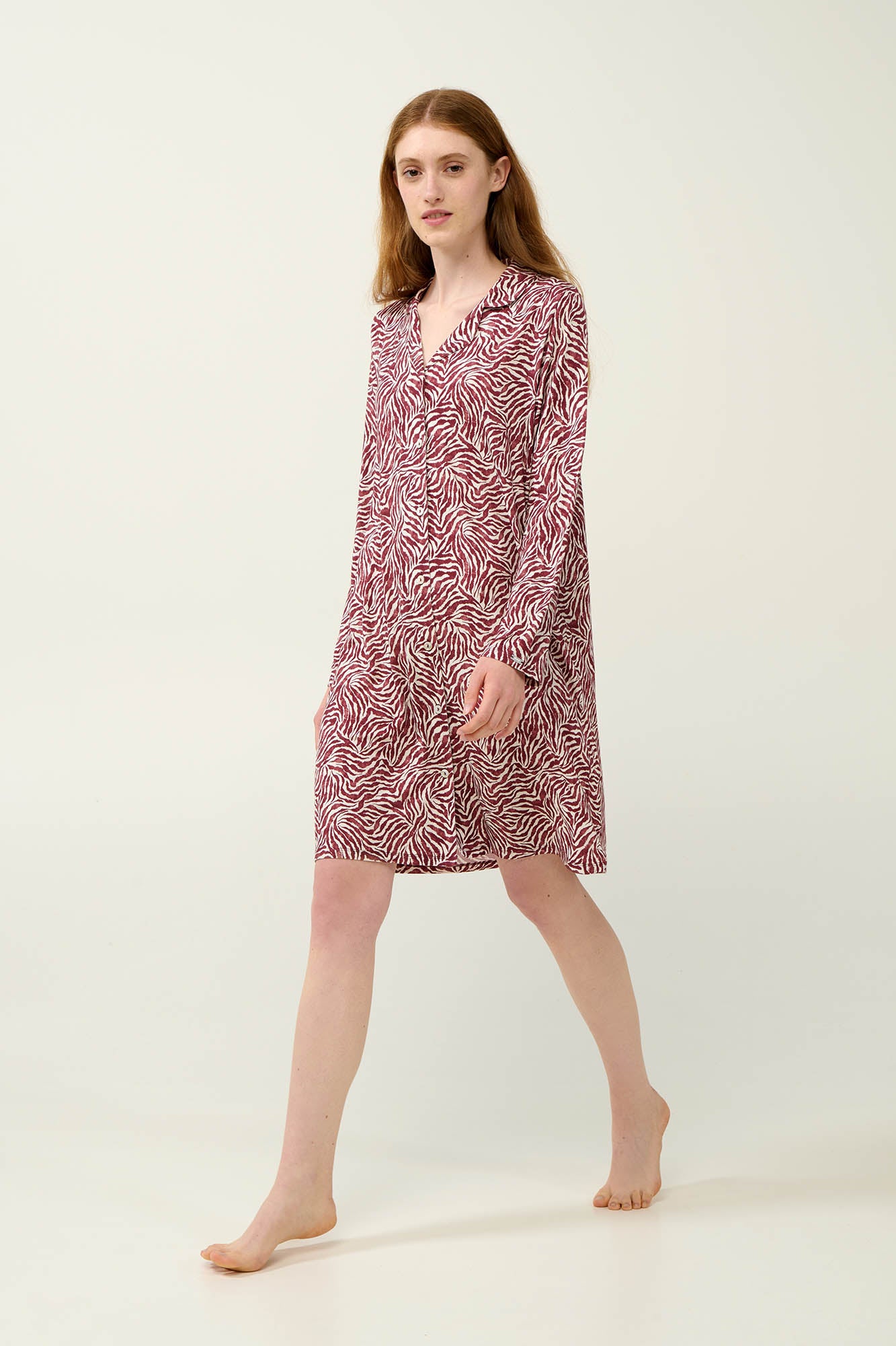 https://assets.vampfashion.com/SOFTONE_TMP_IMAGES/1_0552847907.jpg