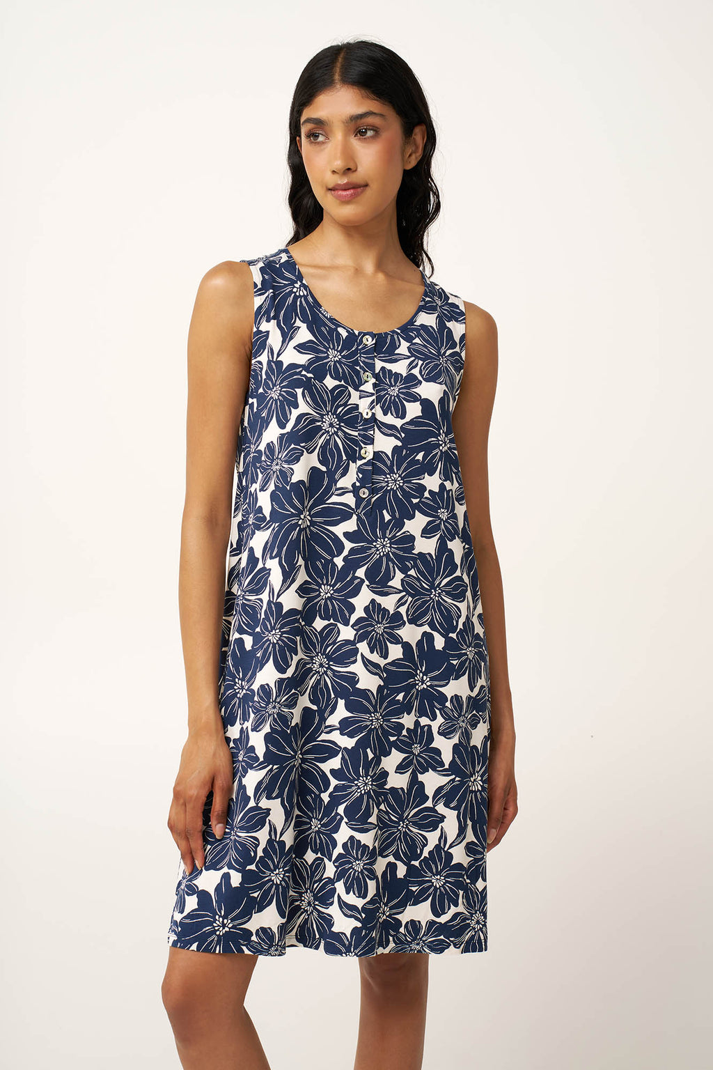 https://assets.vampfashion.com/SOFTONE_TMP_IMAGES/1_0552939308.jpg
