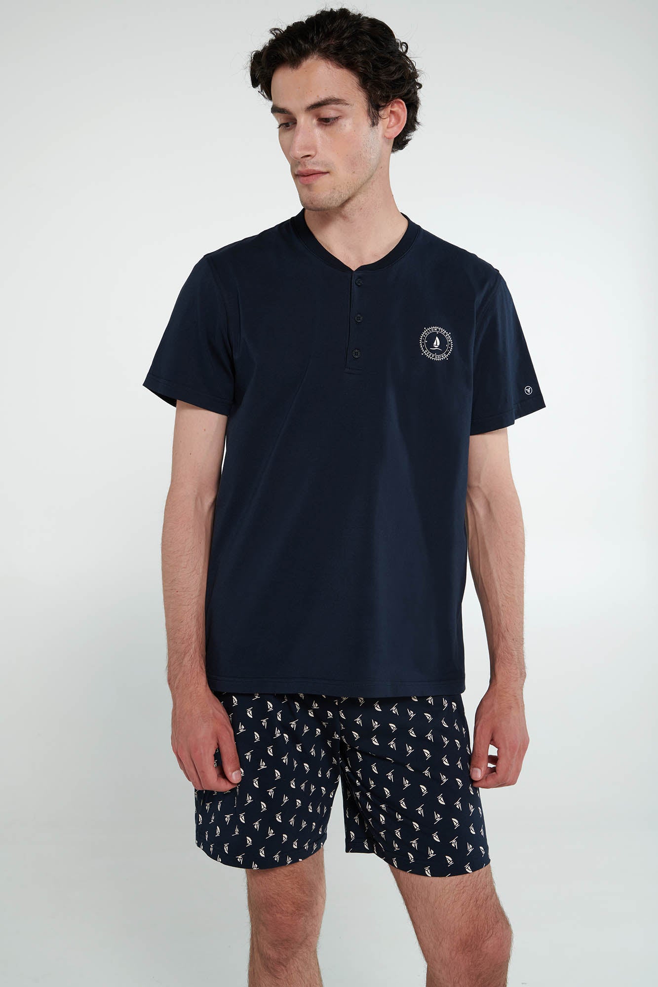 https://assets.vampfashion.com/SOFTONE_TMP_IMAGES/1_0570878094.jpg