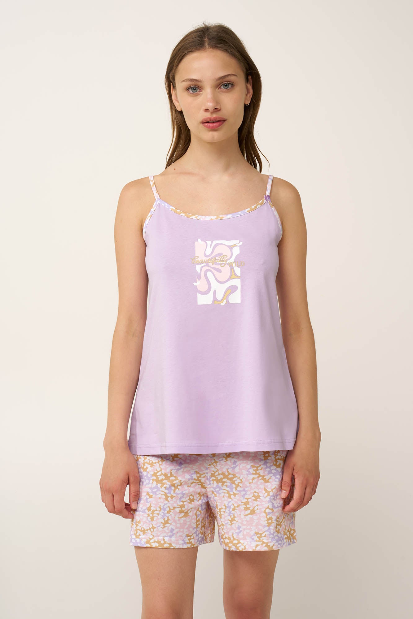 https://assets.vampfashion.com/SOFTONE_TMP_IMAGES/1_0586713317.jpg
