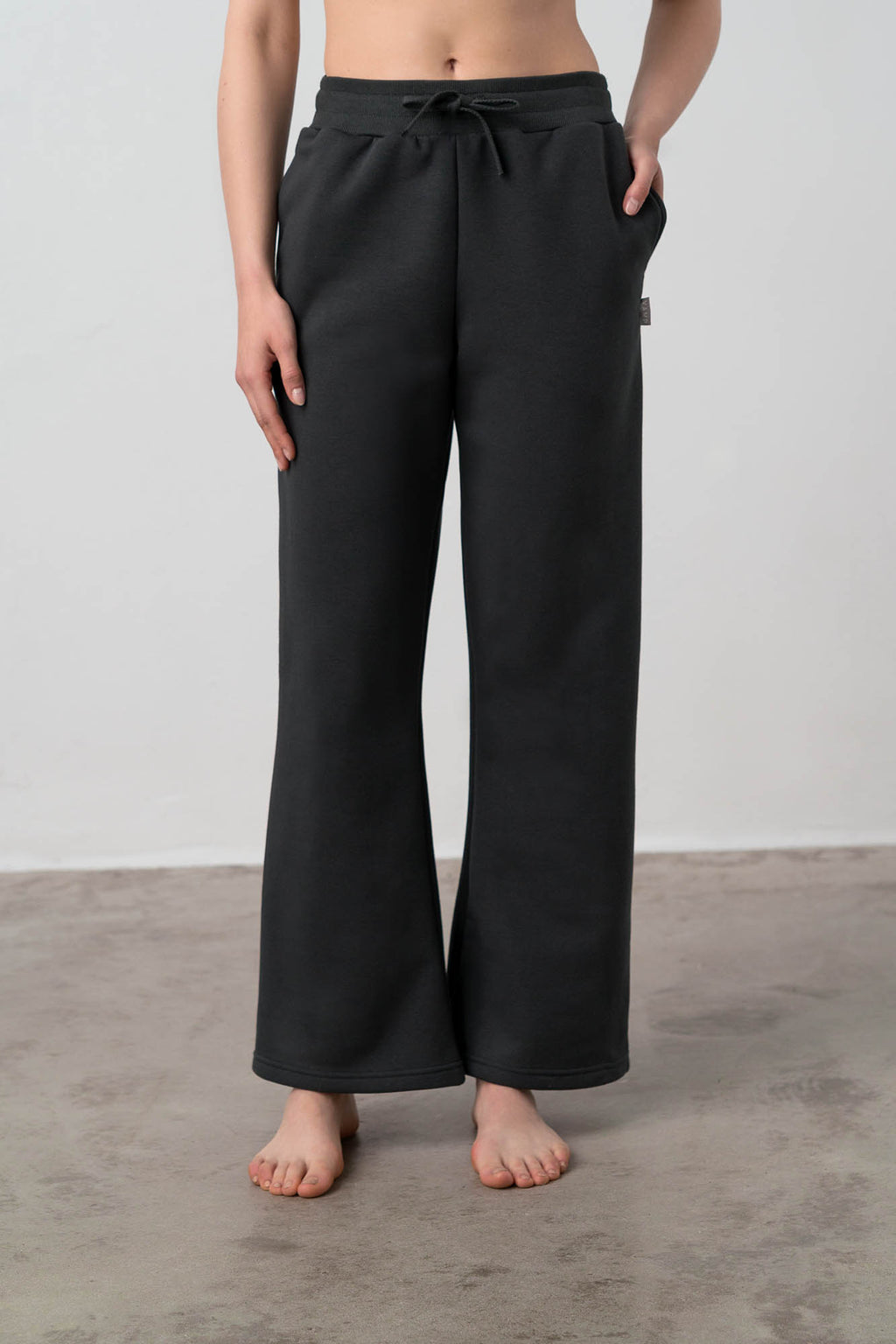 Vamp - Μονόχρωμο Παντελόνι Καμπάνα