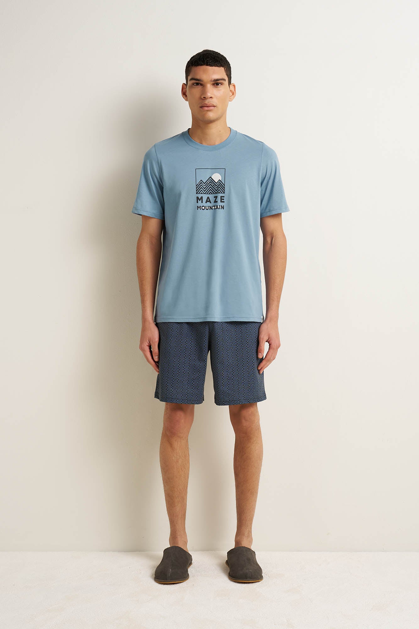 https://assets.vampfashion.com/SOFTONE_TMP_IMAGES/1_0625452056.jpg