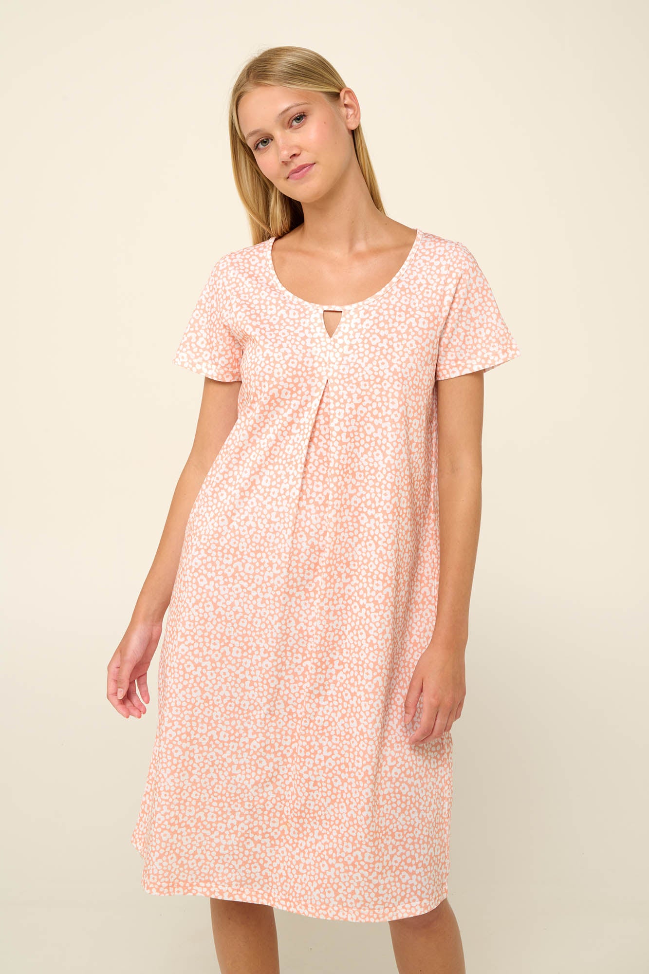 https://assets.vampfashion.com/SOFTONE_TMP_IMAGES/1_0626513626.jpg