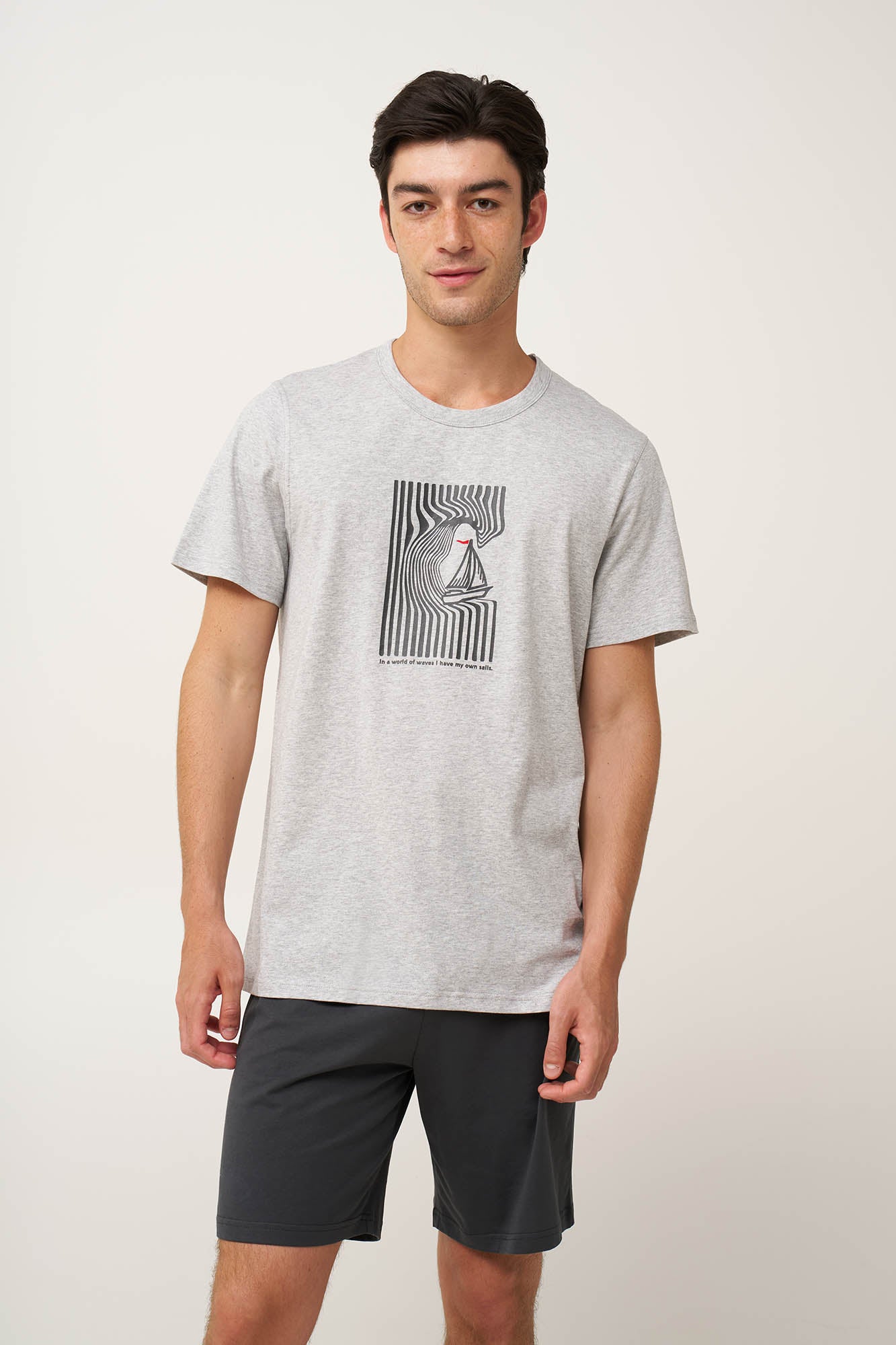 https://assets.vampfashion.com/SOFTONE_TMP_IMAGES/1_0636279352.jpg