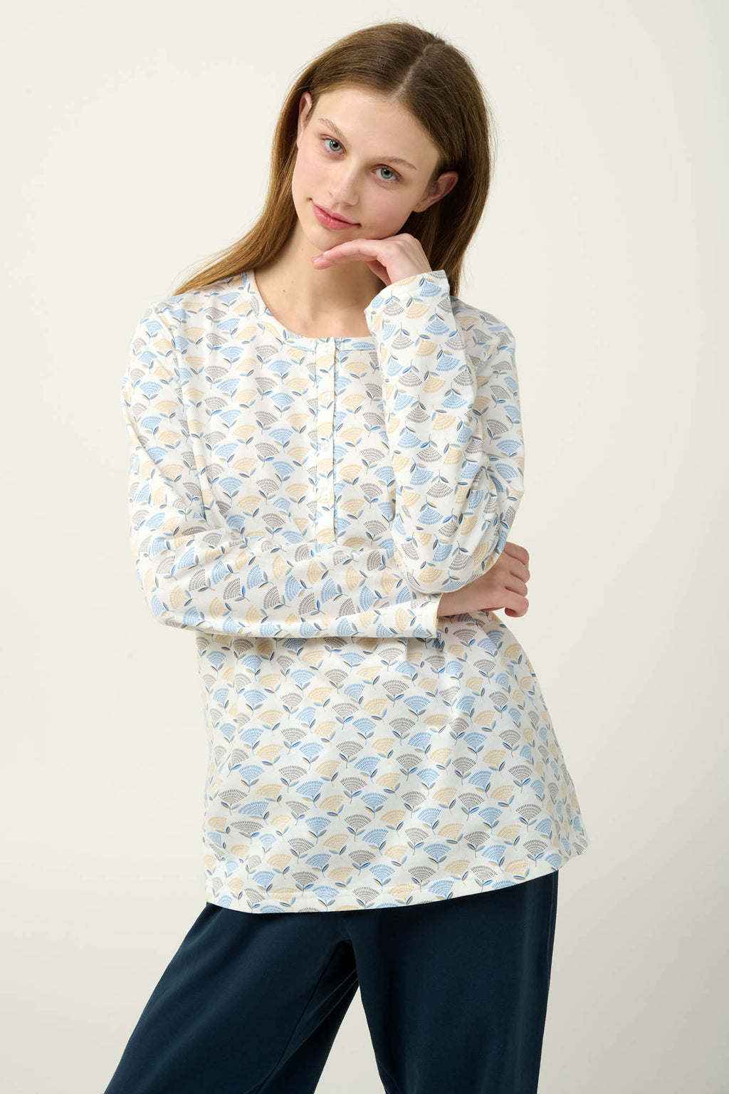 https://assets.vampfashion.com/SOFTONE_TMP_IMAGES/1_0646166325.jpg