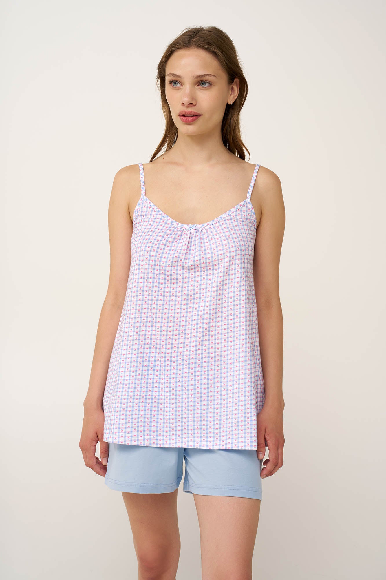 https://assets.vampfashion.com/SOFTONE_TMP_IMAGES/1_0651862048.jpg