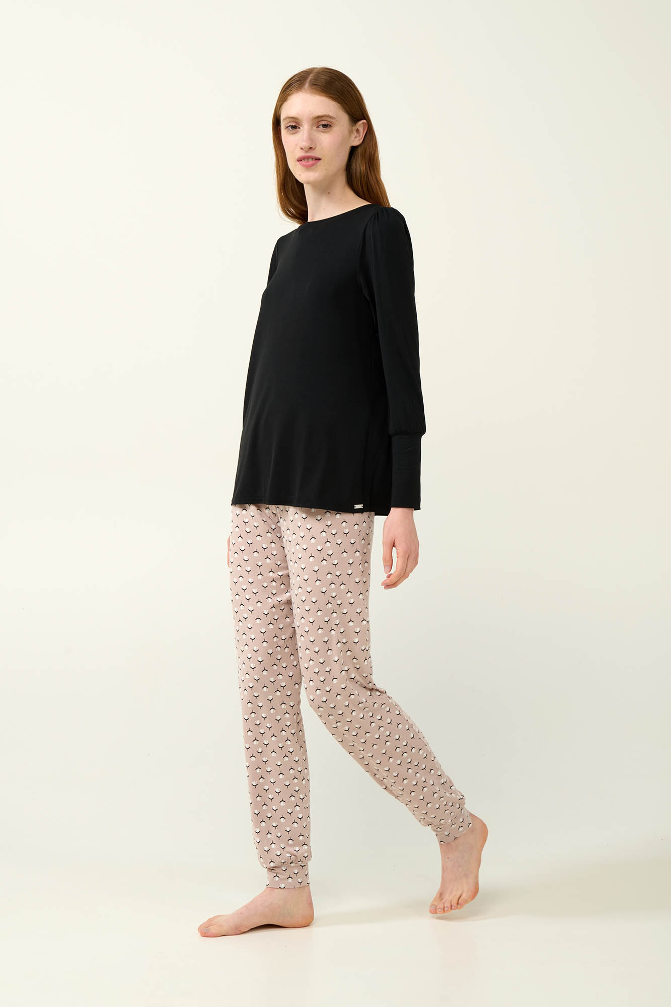 https://assets.vampfashion.com/SOFTONE_TMP_IMAGES/1_0654718107.jpg