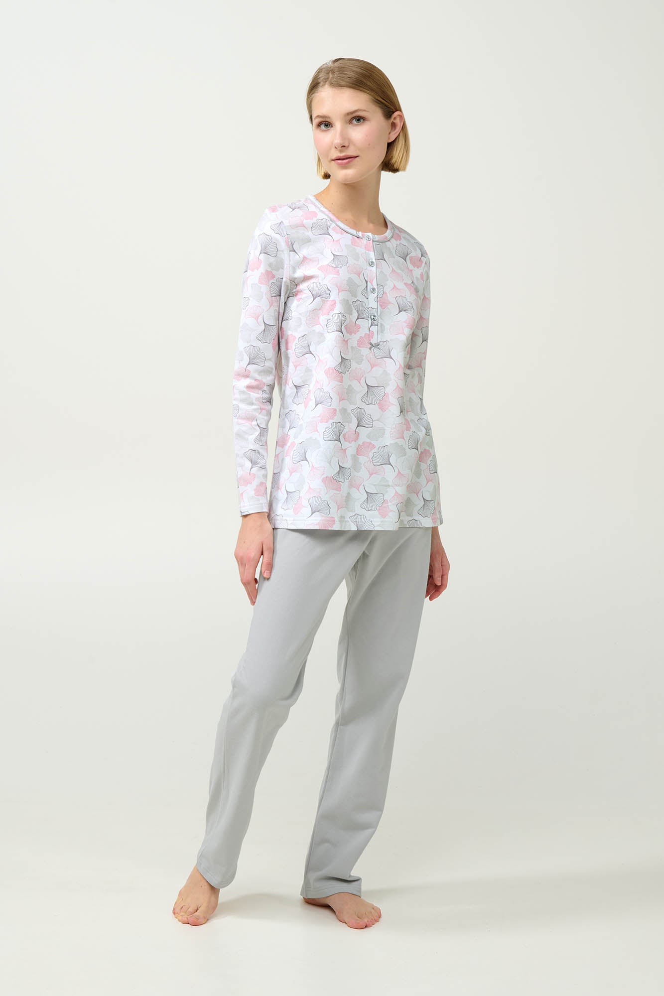 https://assets.vampfashion.com/SOFTONE_TMP_IMAGES/1_0664009849.jpg