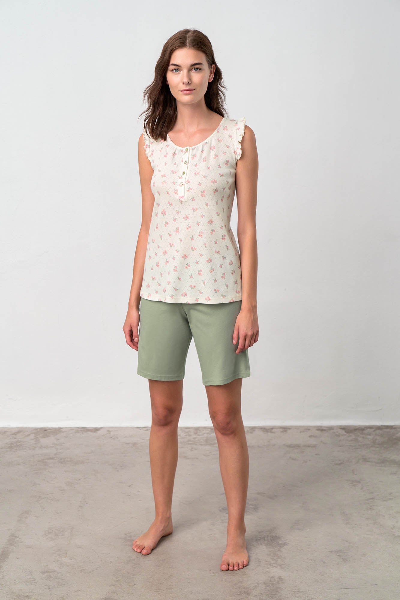 https://assets.vampfashion.com/SOFTONE_TMP_IMAGES/1_0669036759.jpg