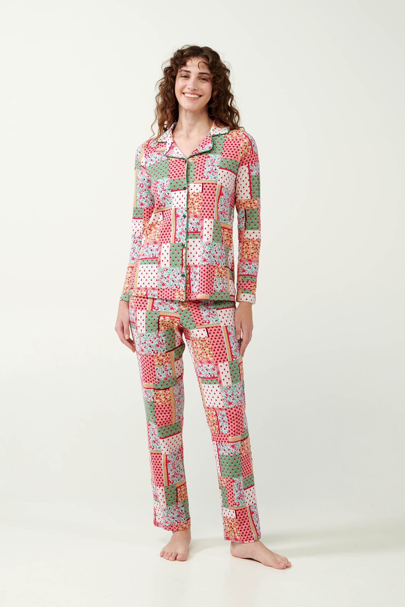 Vamp - Κουμπωτή Πυτζάμα Interlock με Vintage Patchwork Μοτίβο