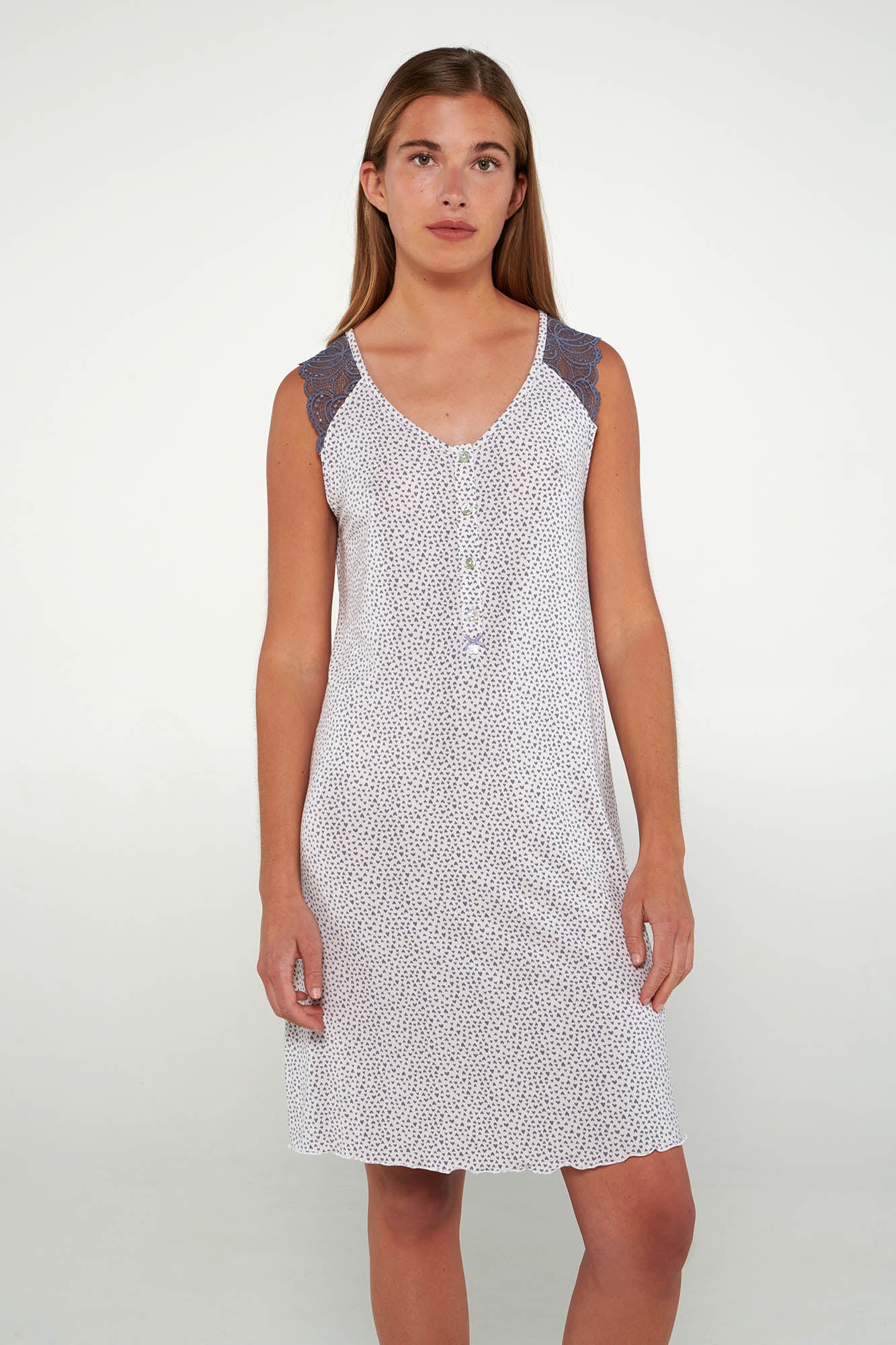 https://assets.vampfashion.com/SOFTONE_TMP_IMAGES/1_0679652791.jpg