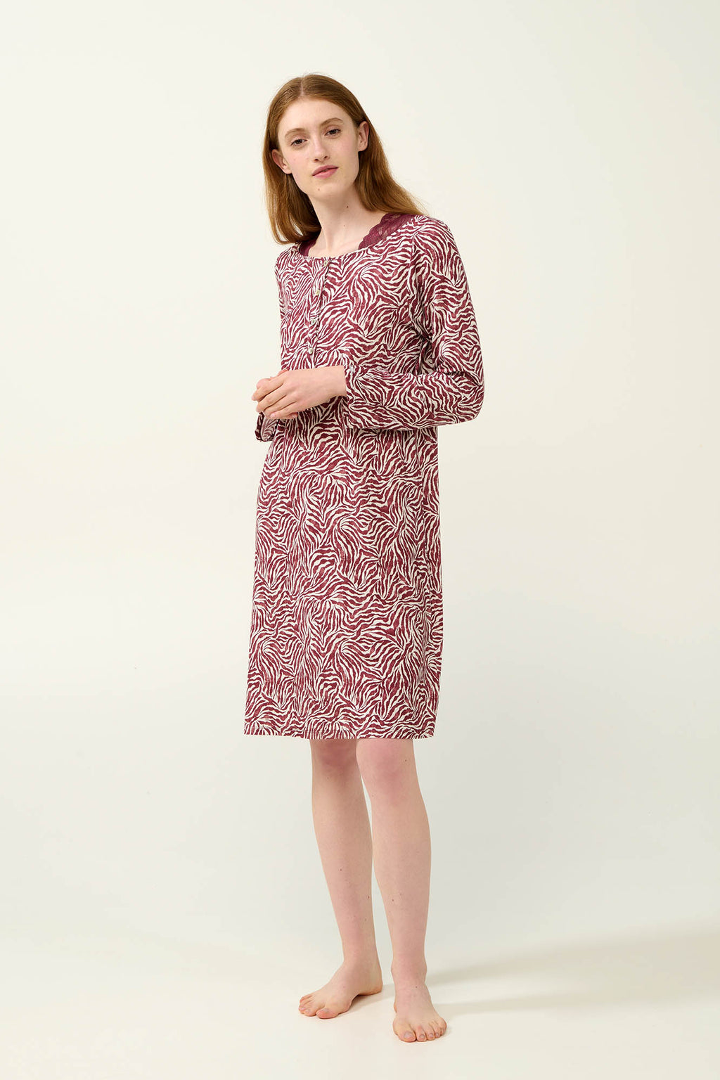 https://assets.vampfashion.com/SOFTONE_TMP_IMAGES/1_0681759365.jpg