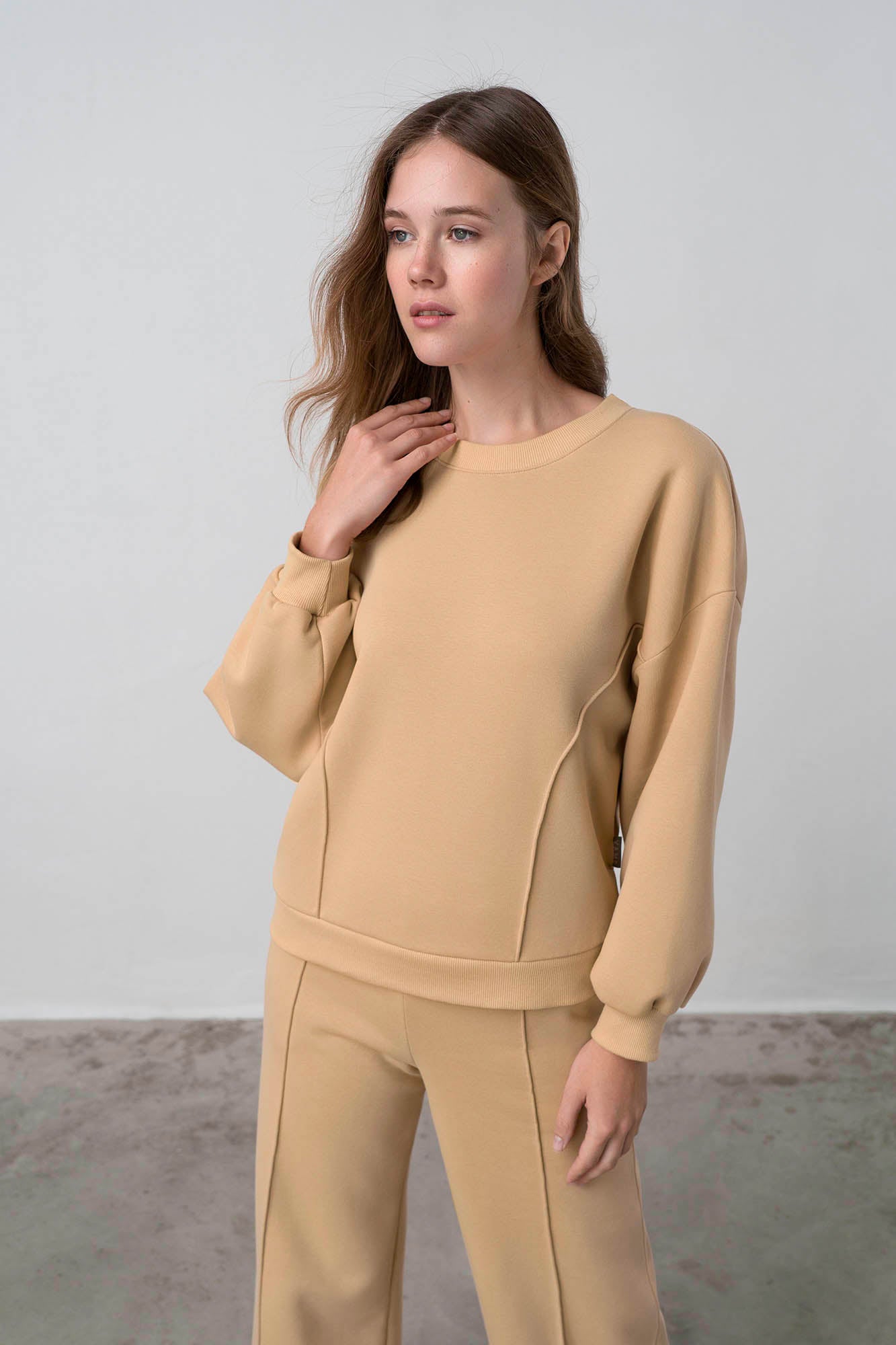 https://assets.vampfashion.com/SOFTONE_TMP_IMAGES/1_0690076731.jpg