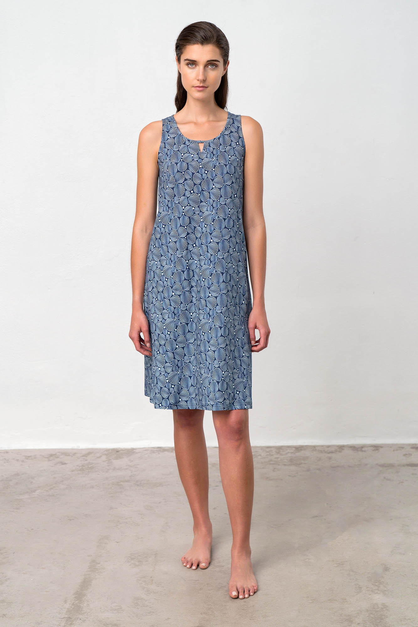 https://assets.vampfashion.com/SOFTONE_TMP_IMAGES/1_0691195055.jpg