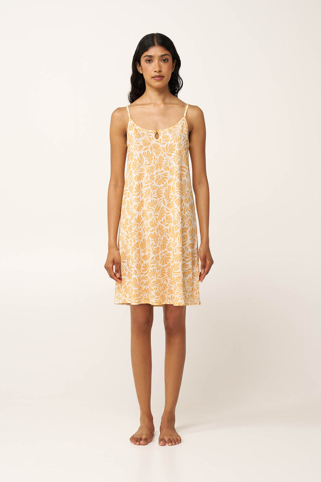 https://assets.vampfashion.com/SOFTONE_TMP_IMAGES/1_0703990650.jpg