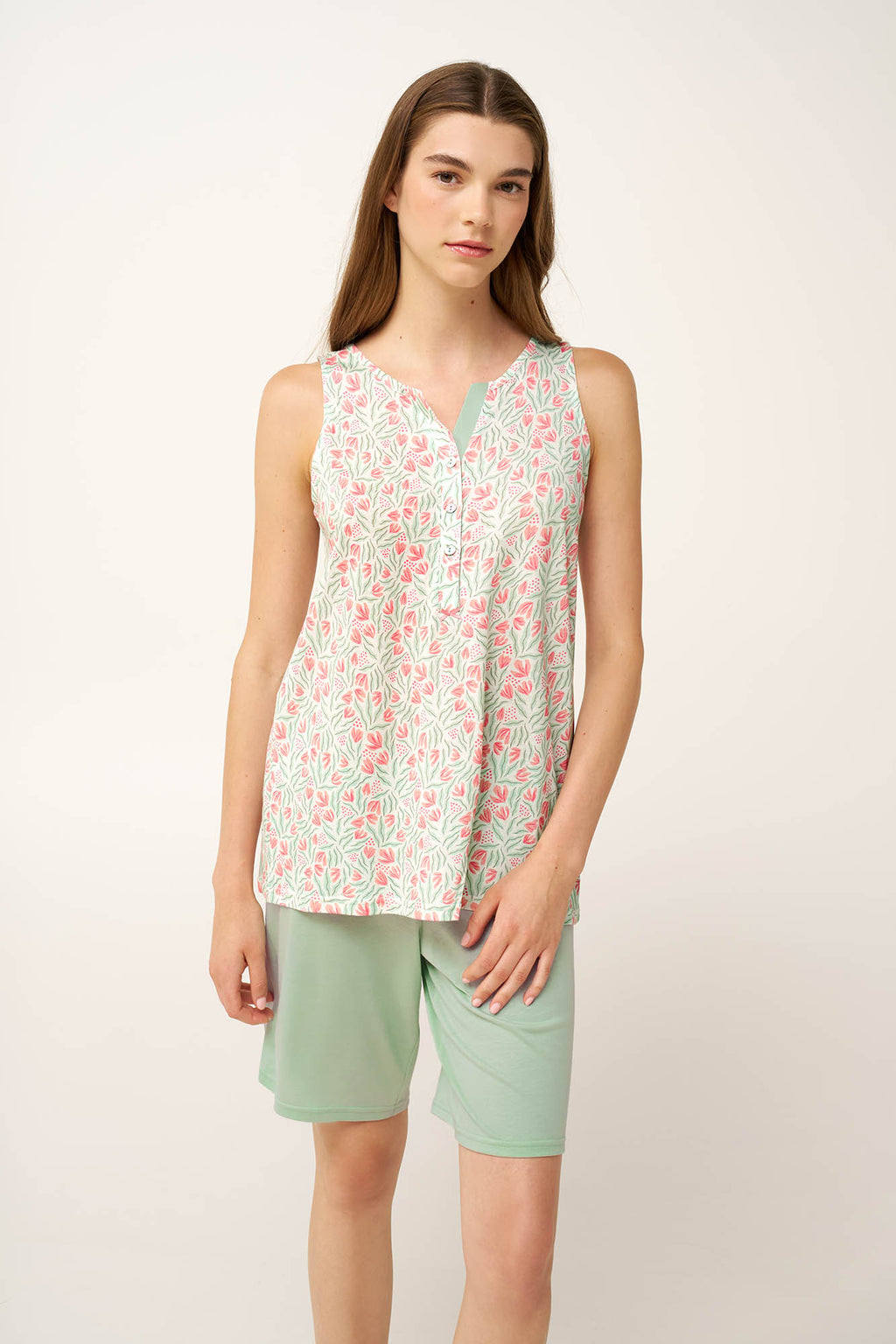 https://assets.vampfashion.com/SOFTONE_TMP_IMAGES/1_0737907614.jpg
