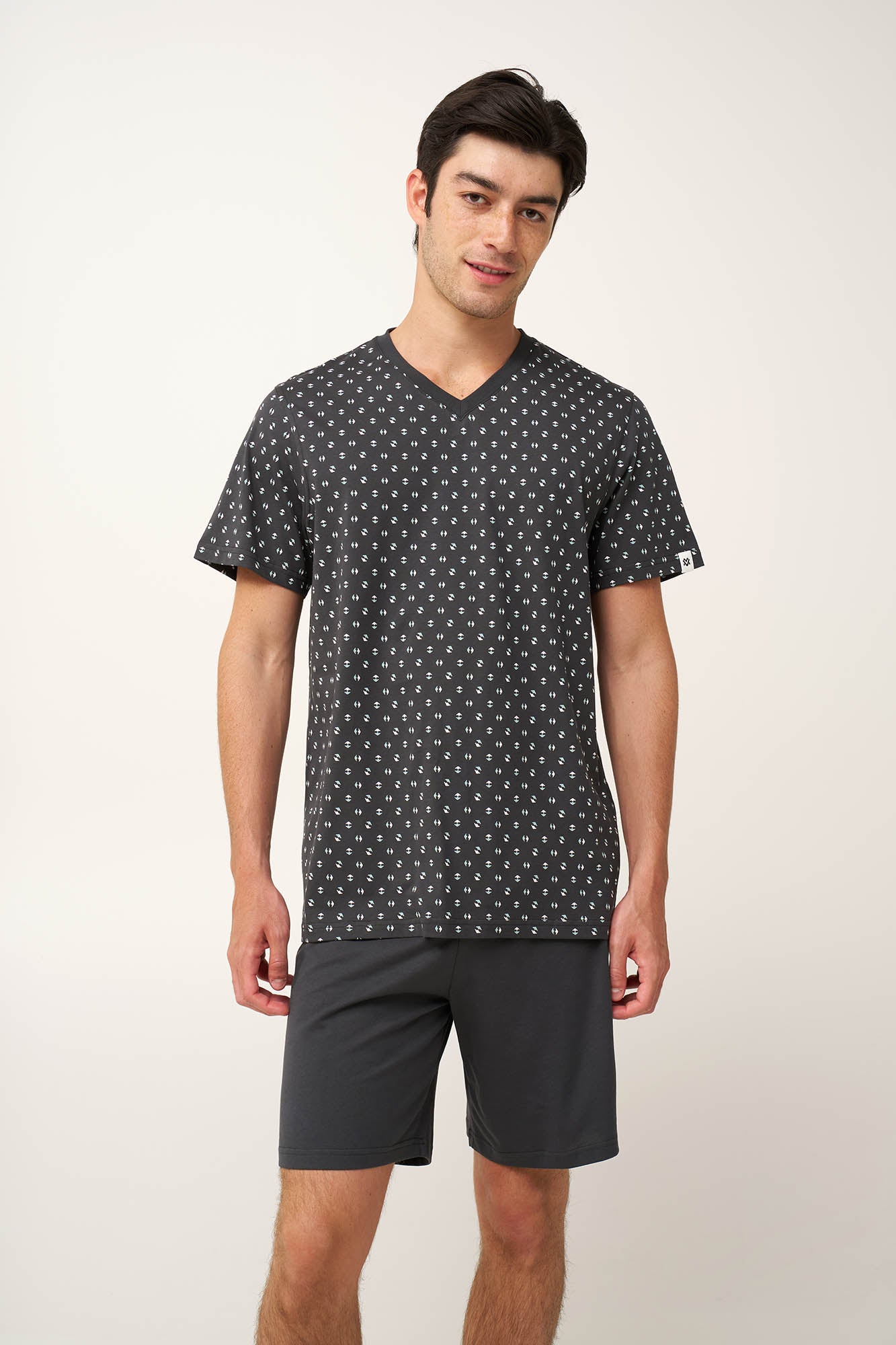 https://assets.vampfashion.com/SOFTONE_TMP_IMAGES/1_0740279444.jpg