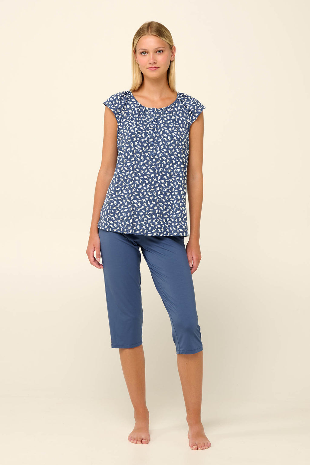 https://assets.vampfashion.com/SOFTONE_TMP_IMAGES/1_0777001006.jpg