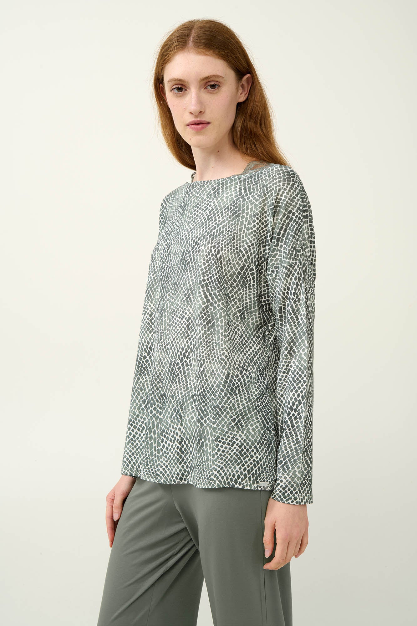 https://assets.vampfashion.com/SOFTONE_TMP_IMAGES/1_0785179474.jpg