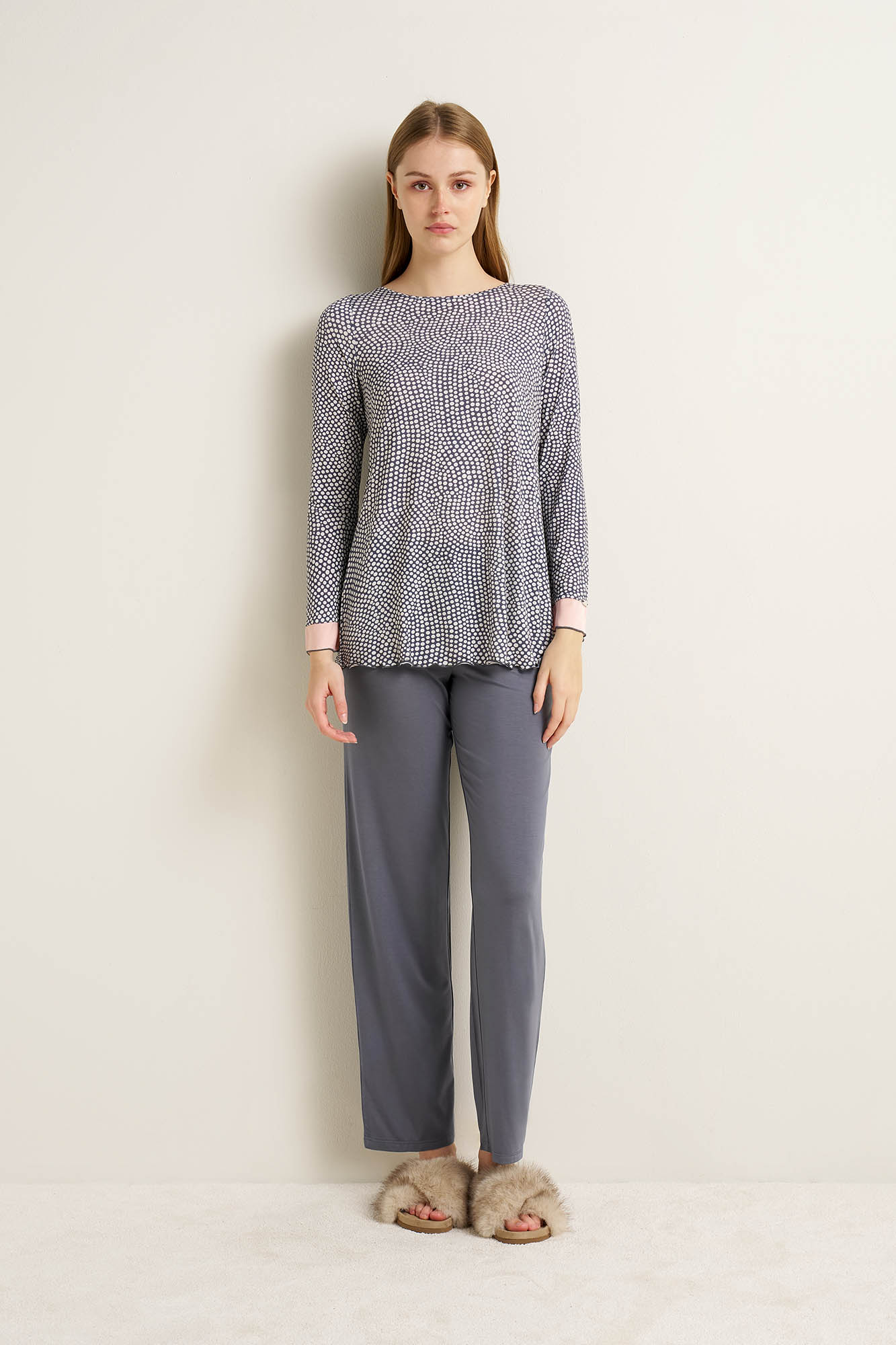 https://assets.vampfashion.com/SOFTONE_TMP_IMAGES/1_0788645258.jpg