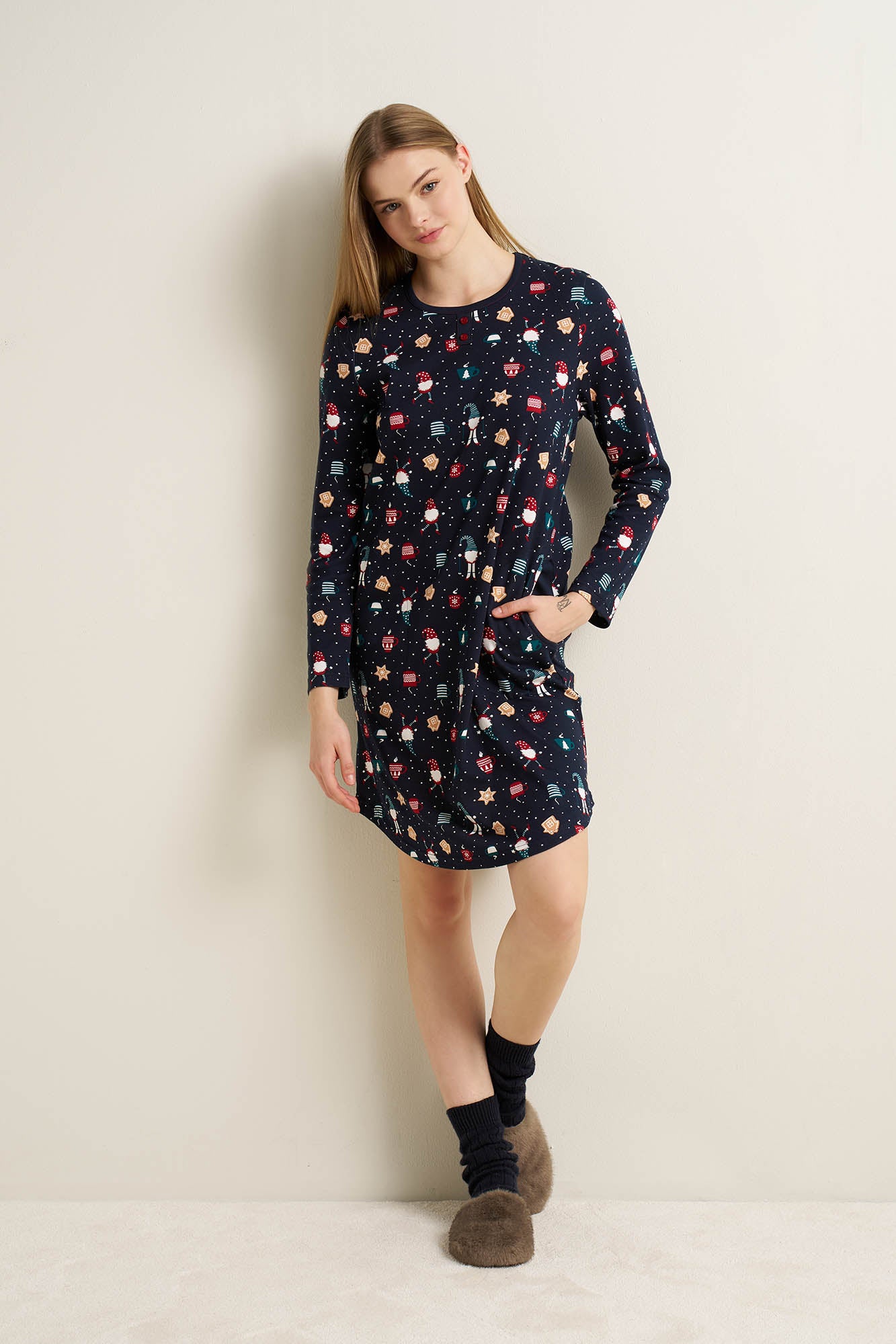 https://assets.vampfashion.com/SOFTONE_TMP_IMAGES/1_0789874827.jpg