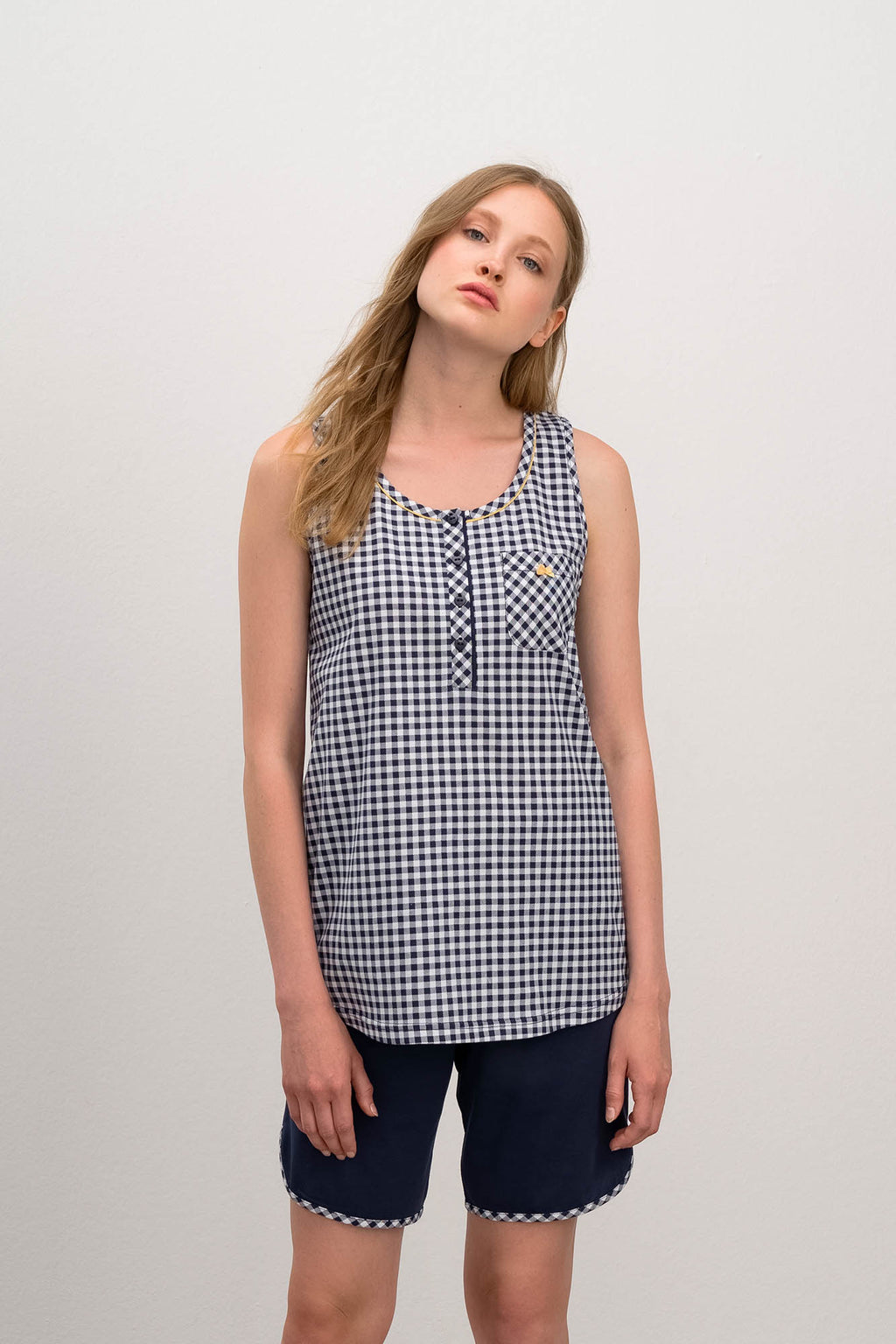 https://assets.vampfashion.com/SOFTONE_TMP_IMAGES/1_0802200266.jpg