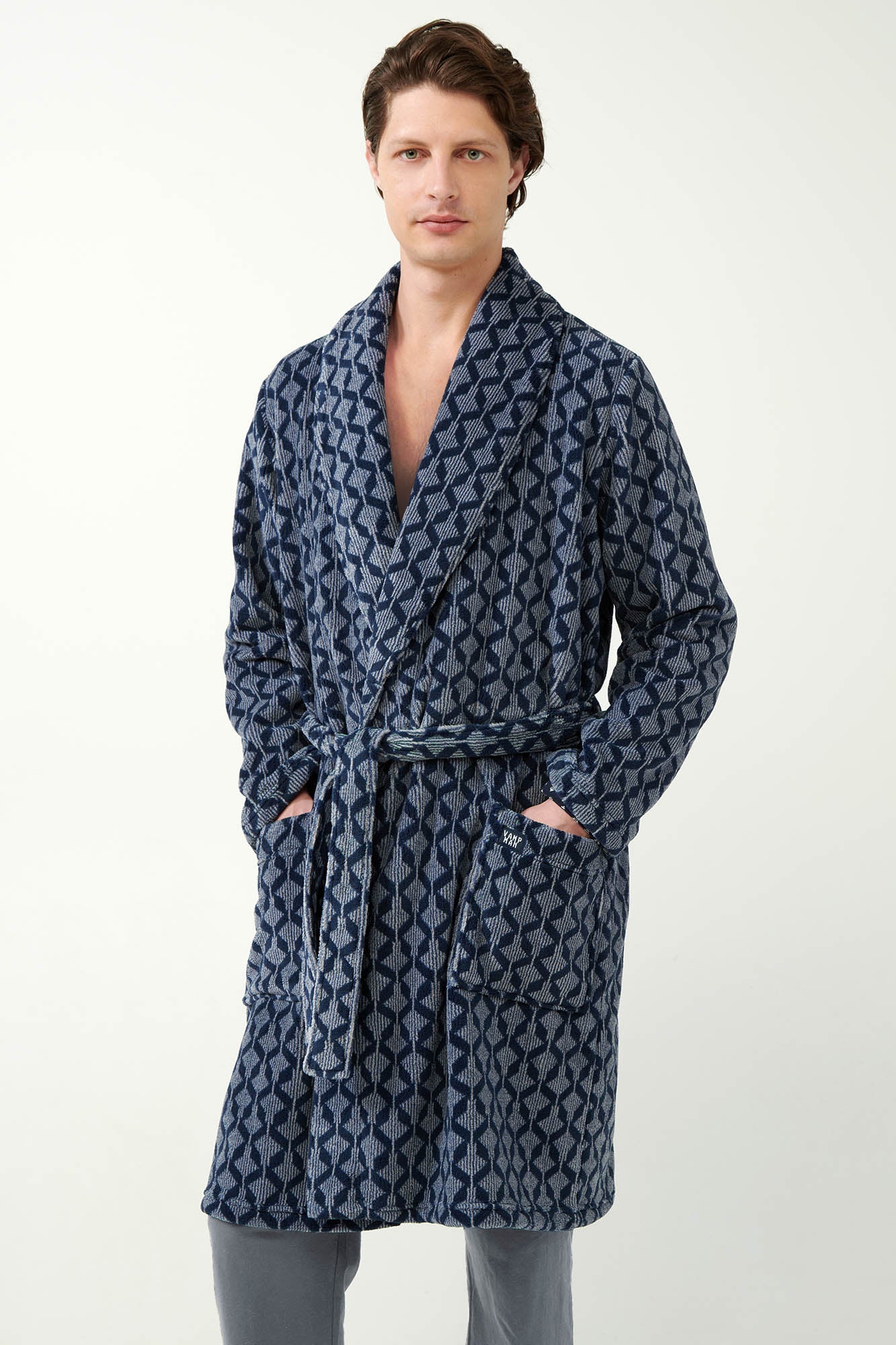 https://assets.vampfashion.com/SOFTONE_TMP_IMAGES/1_0802680193.jpg