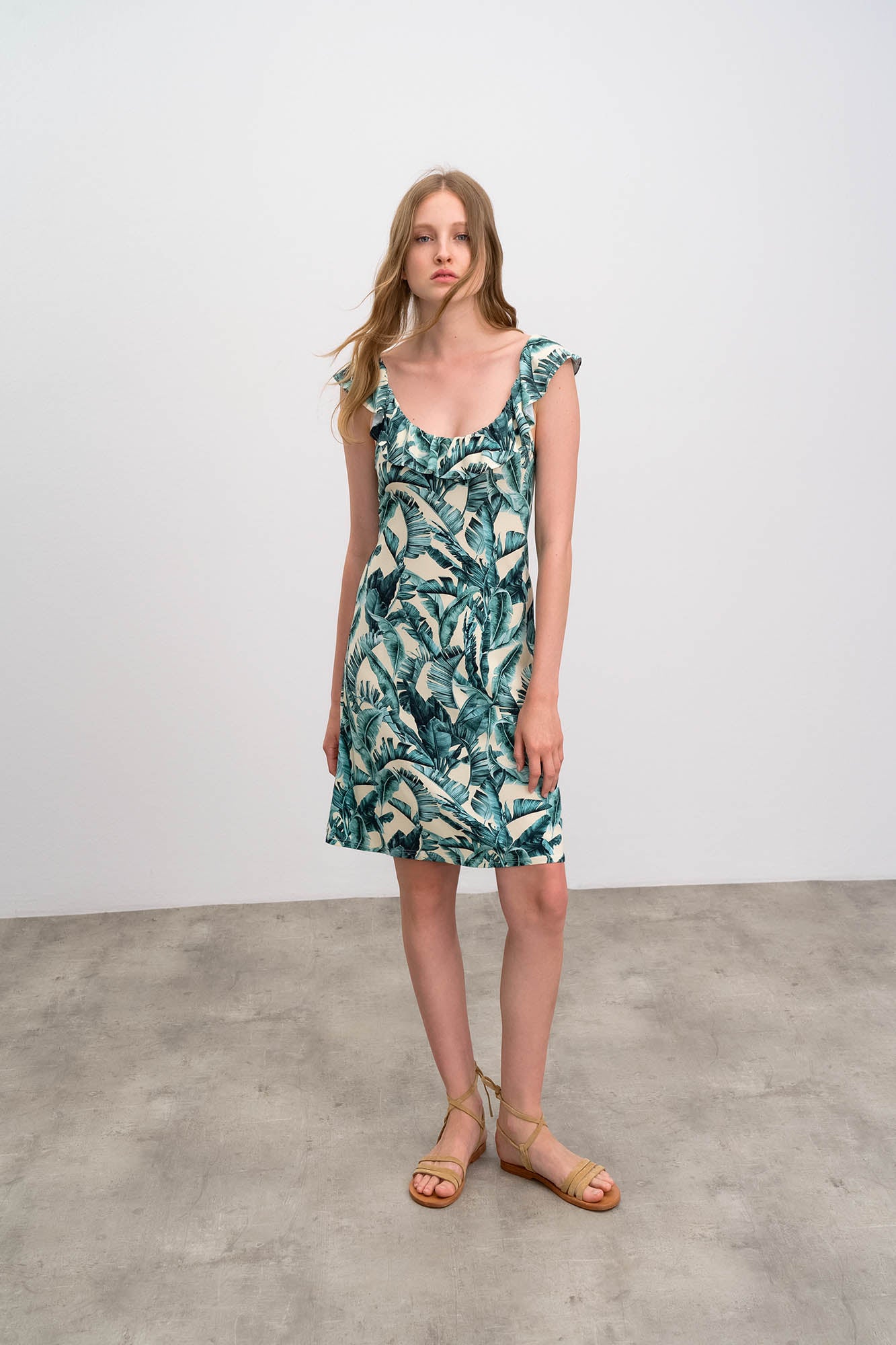 https://assets.vampfashion.com/SOFTONE_TMP_IMAGES/1_0816351151.jpg