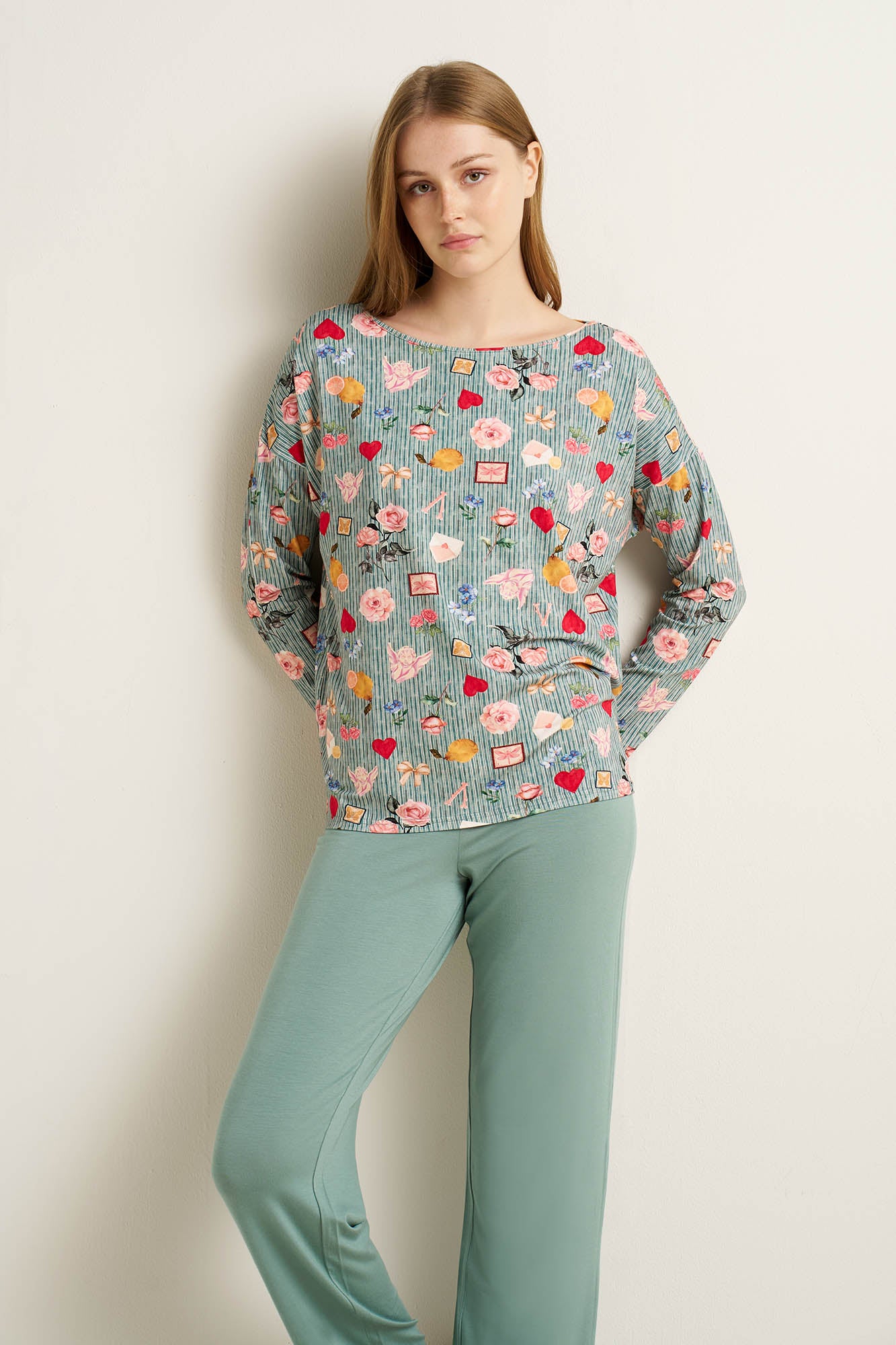 https://assets.vampfashion.com/SOFTONE_TMP_IMAGES/1_0829126639.jpg