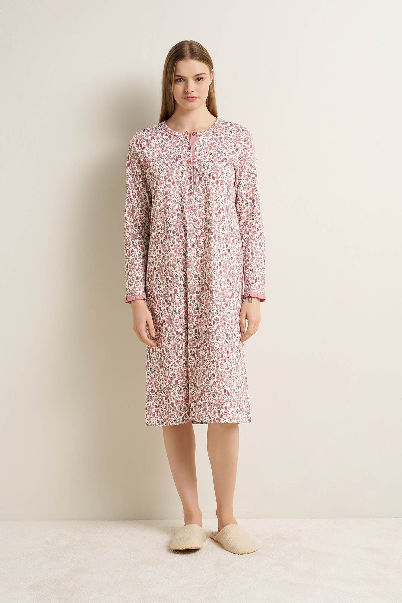 https://assets.vampfashion.com/SOFTONE_TMP_IMAGES/1_0830908580.jpg