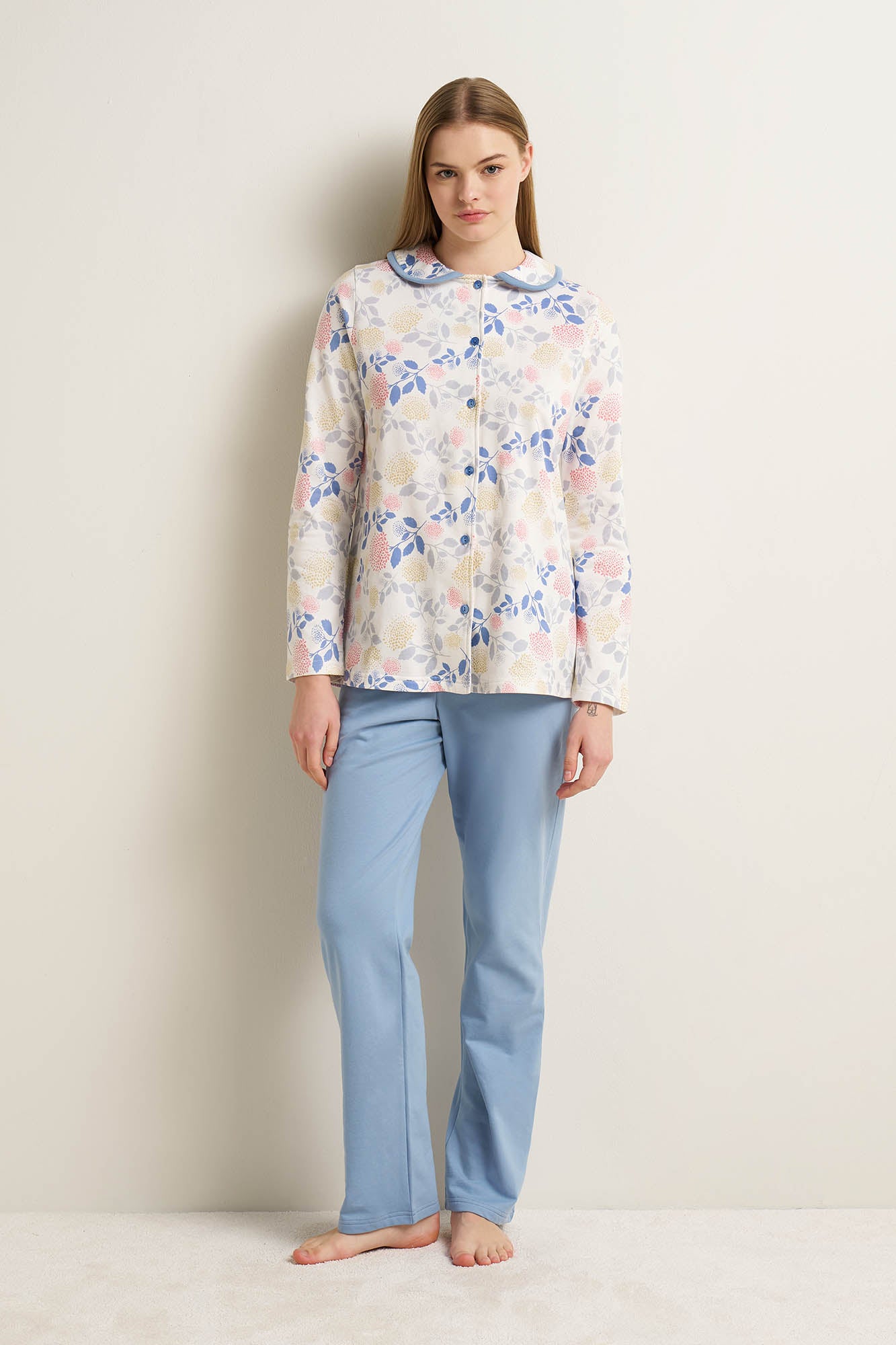 https://assets.vampfashion.com/SOFTONE_TMP_IMAGES/1_0833232298.jpg