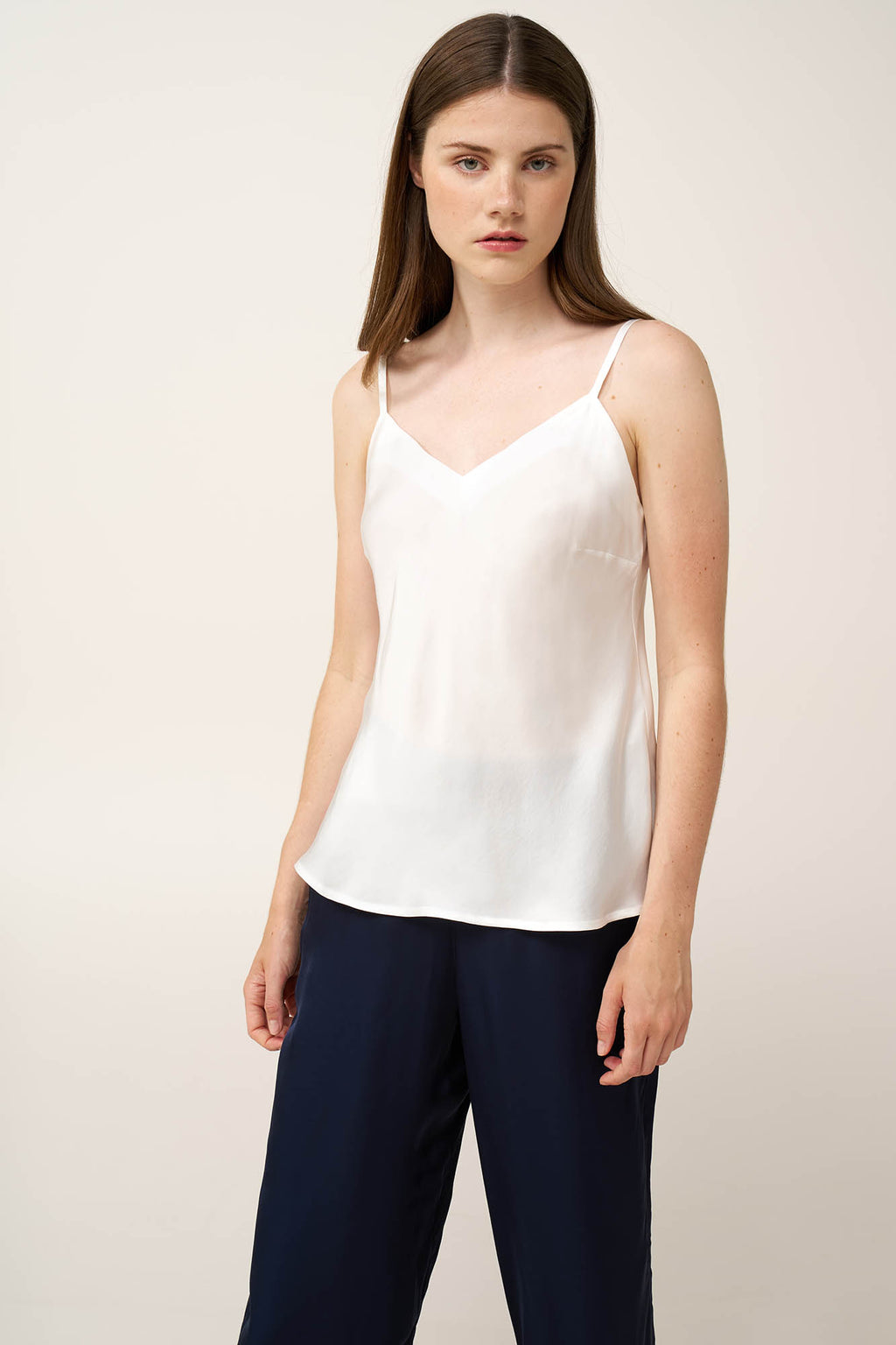 https://assets.vampfashion.com/SOFTONE_TMP_IMAGES/1_0835221032.jpg