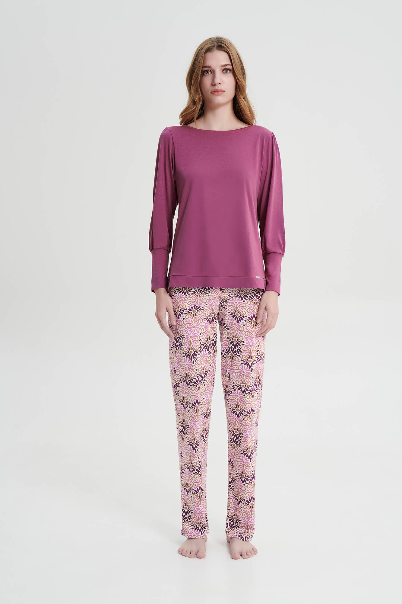 https://assets.vampfashion.com/SOFTONE_TMP_IMAGES/1_0836601575.jpg