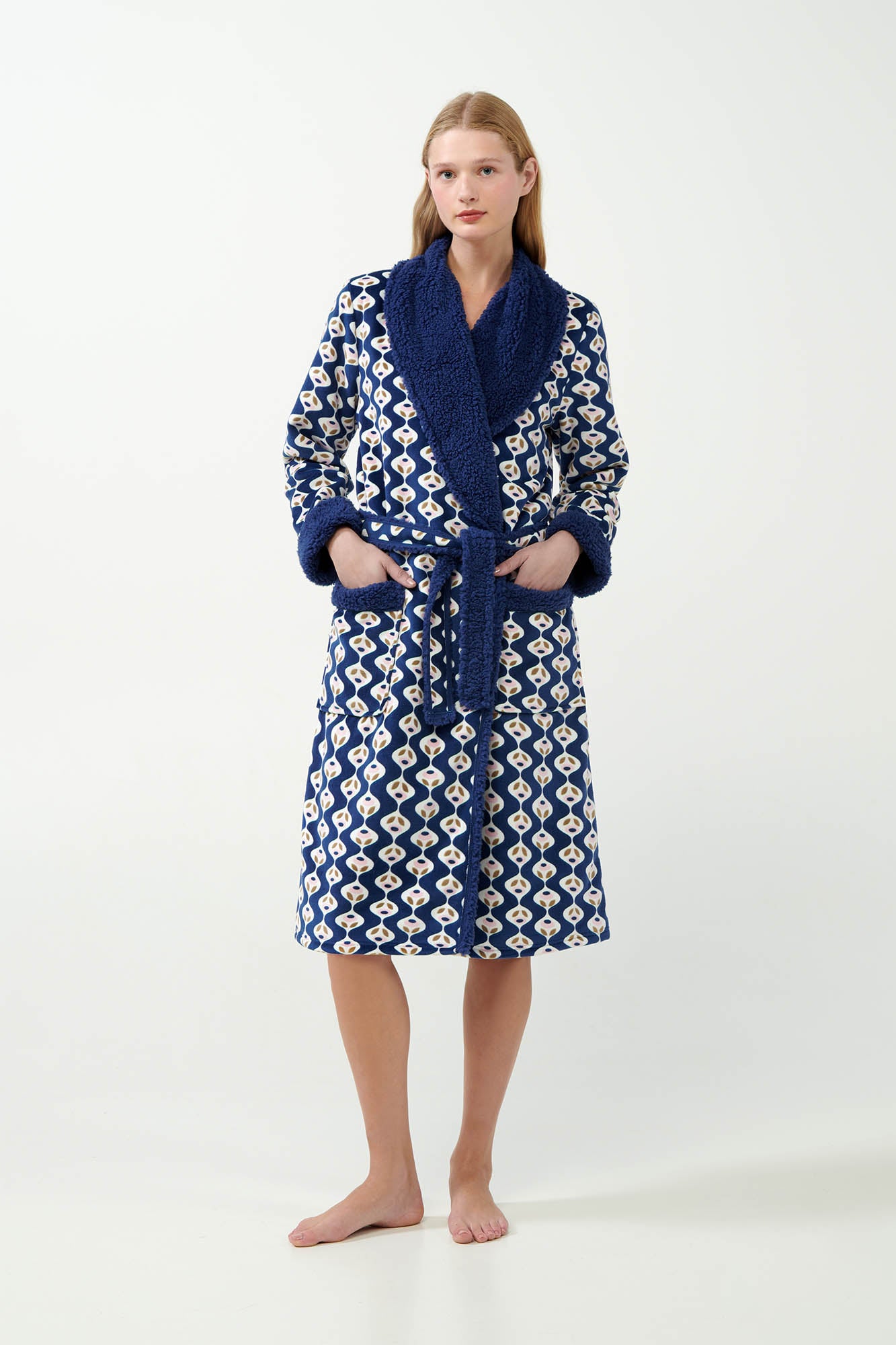 https://assets.vampfashion.com/SOFTONE_TMP_IMAGES/1_0841435746.jpg