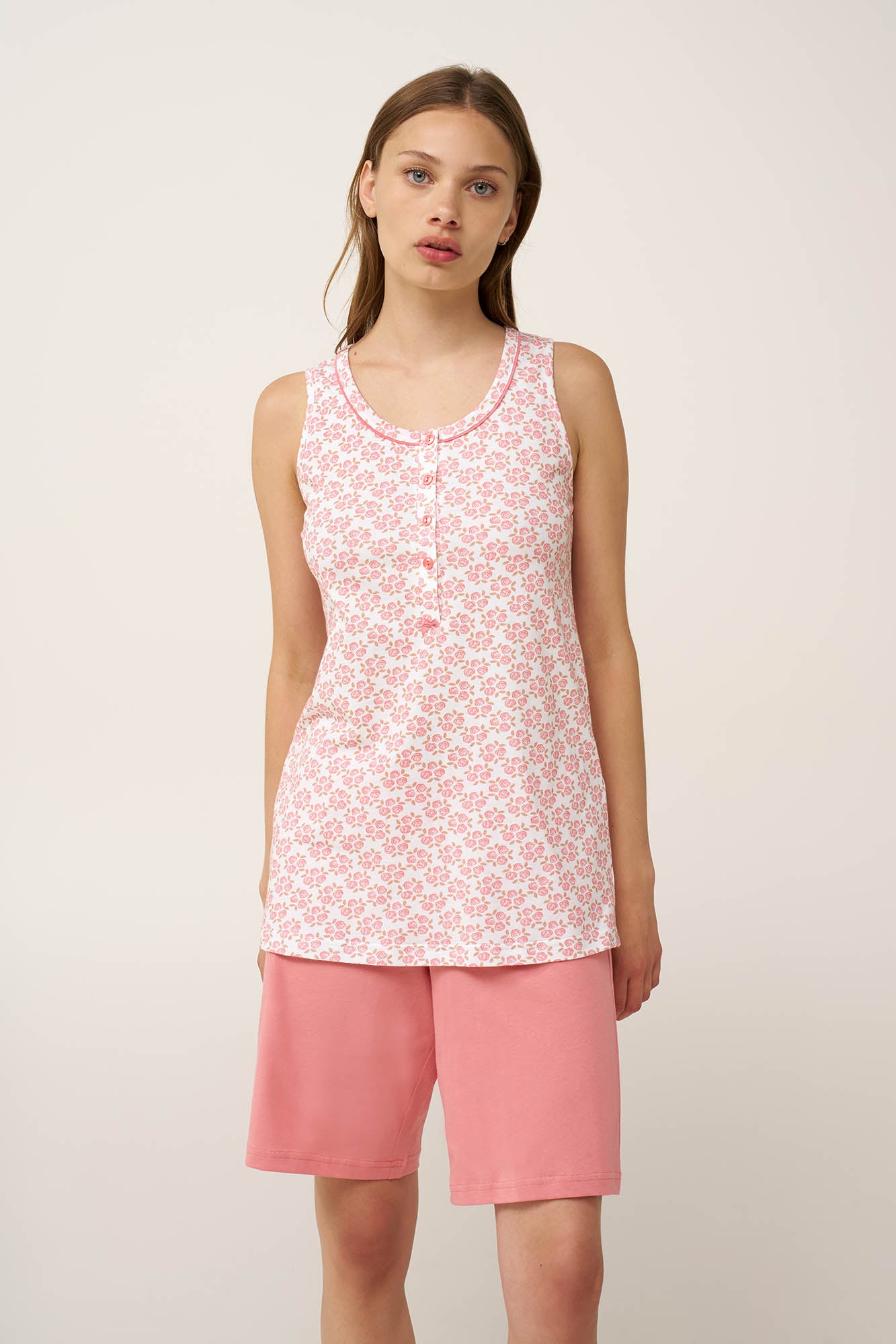 https://assets.vampfashion.com/SOFTONE_TMP_IMAGES/1_0861754533.jpg