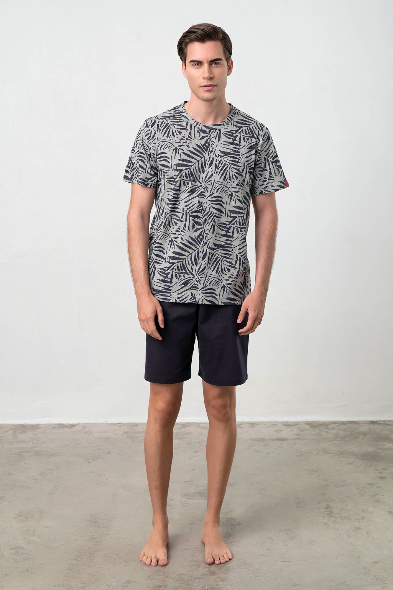 https://assets.vampfashion.com/SOFTONE_TMP_IMAGES/1_0868929227.jpg