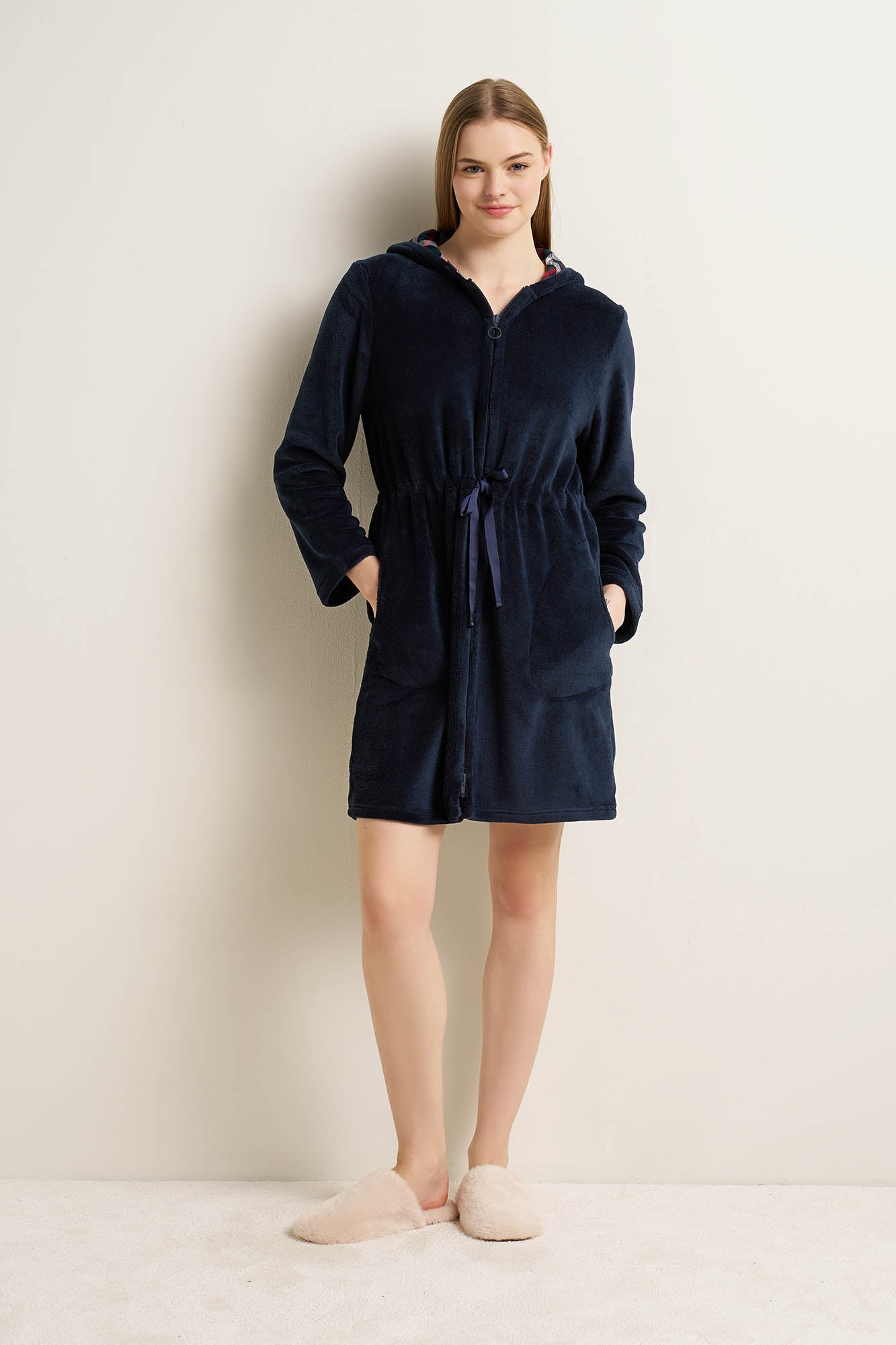 https://assets.vampfashion.com/SOFTONE_TMP_IMAGES/1_0883551526.jpg