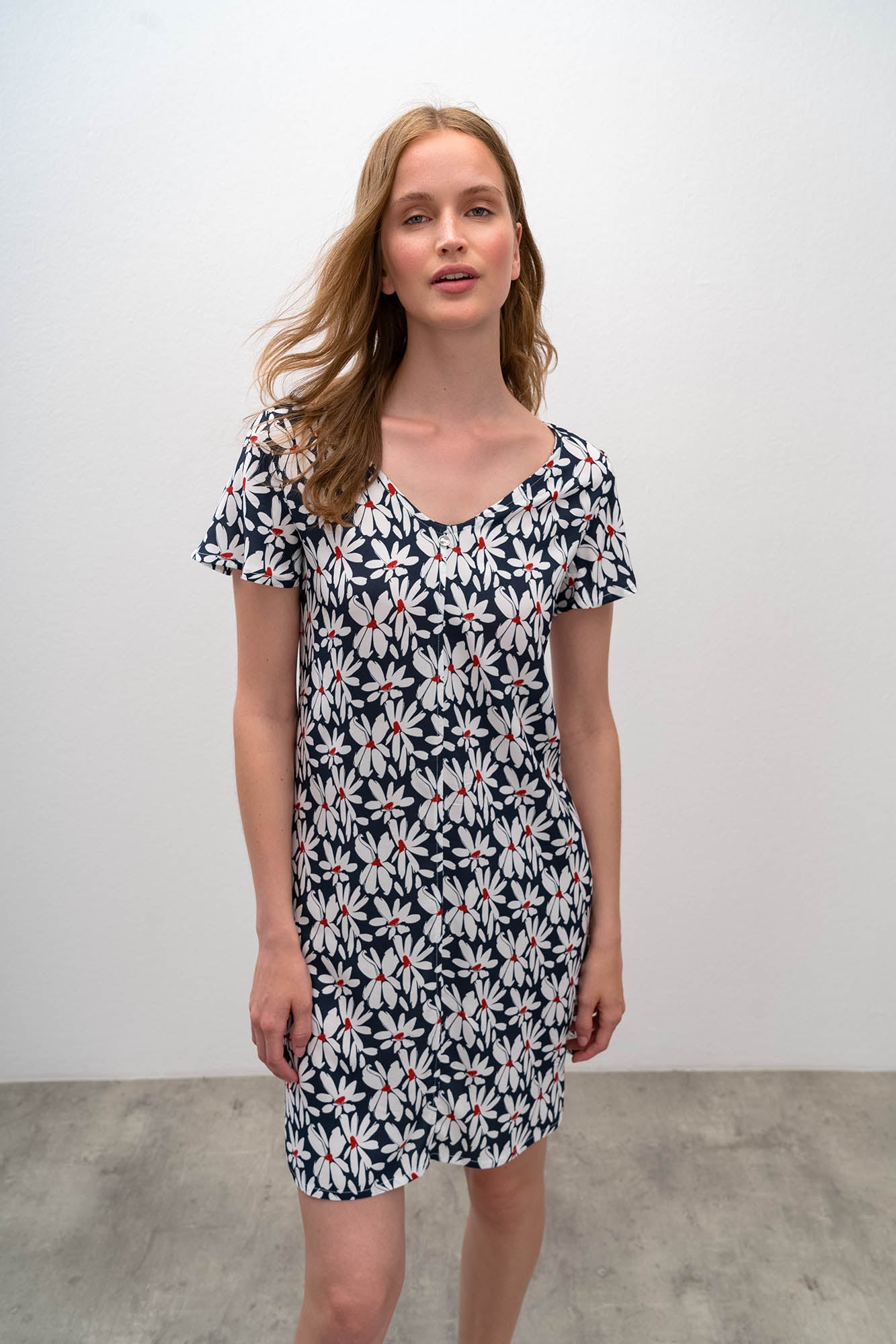 https://assets.vampfashion.com/SOFTONE_TMP_IMAGES/1_0900814569.jpg