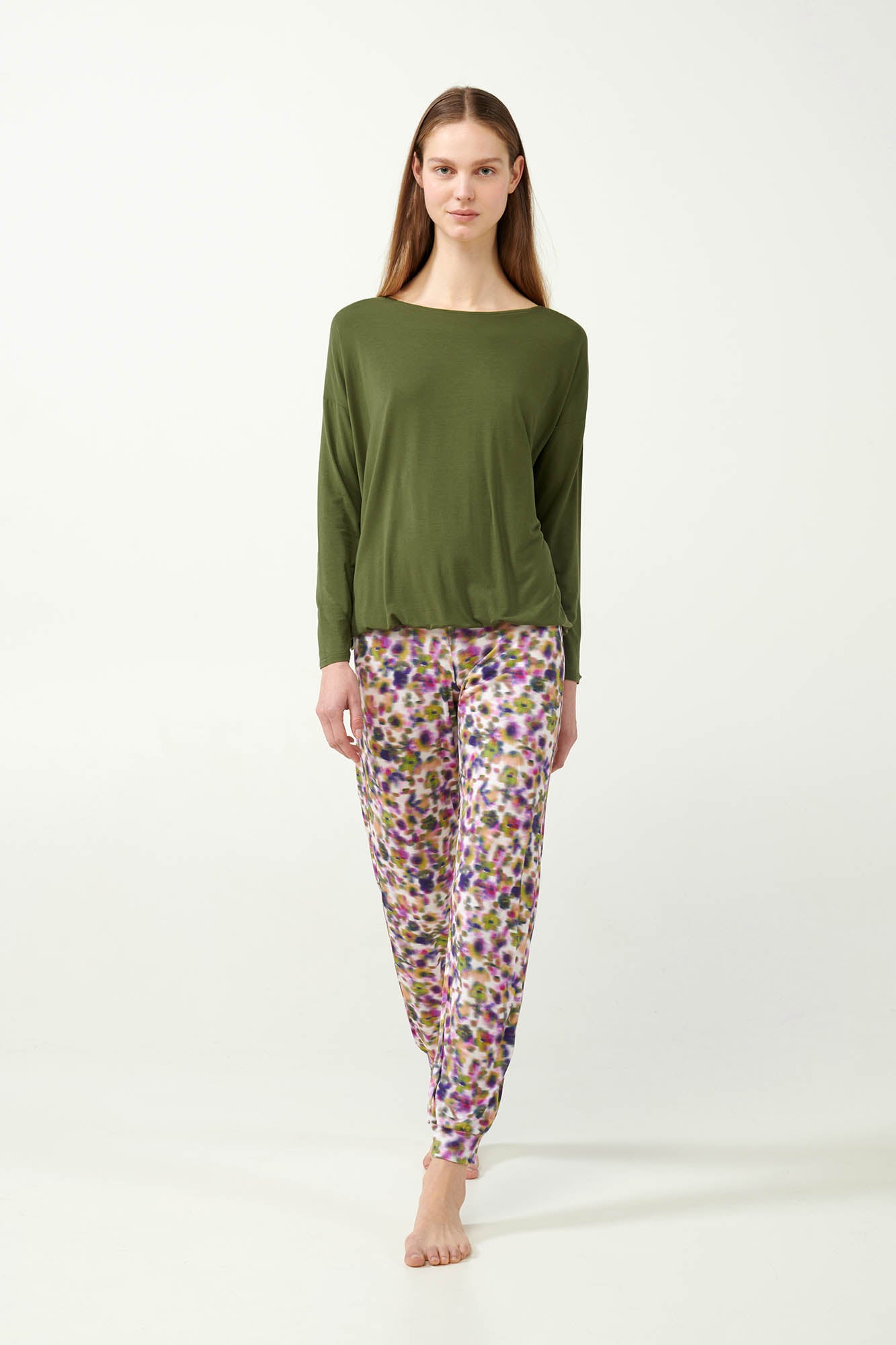 https://assets.vampfashion.com/SOFTONE_TMP_IMAGES/1_0909897112.jpg