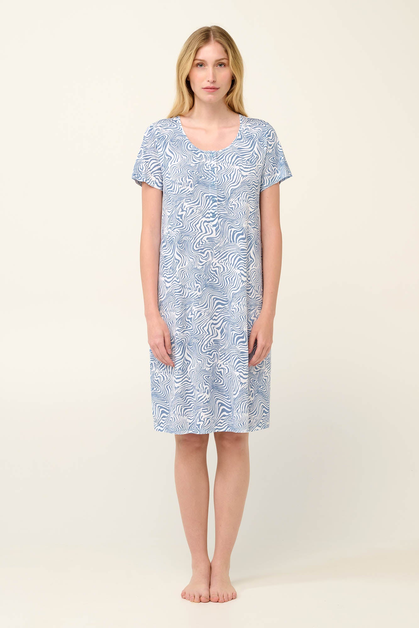 https://assets.vampfashion.com/SOFTONE_TMP_IMAGES/1_0938060731.jpg