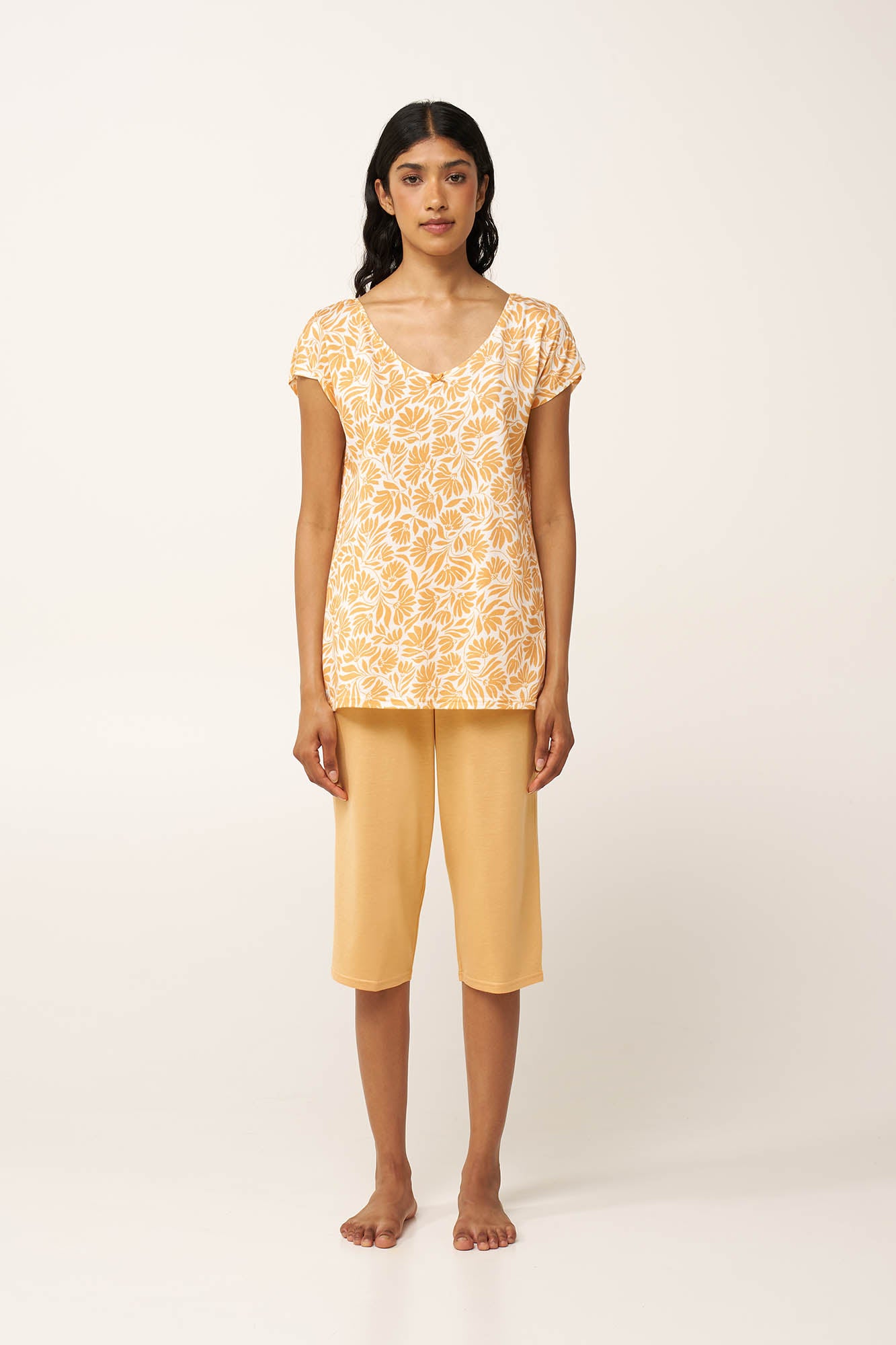 https://assets.vampfashion.com/SOFTONE_TMP_IMAGES/1_0944268985.jpg