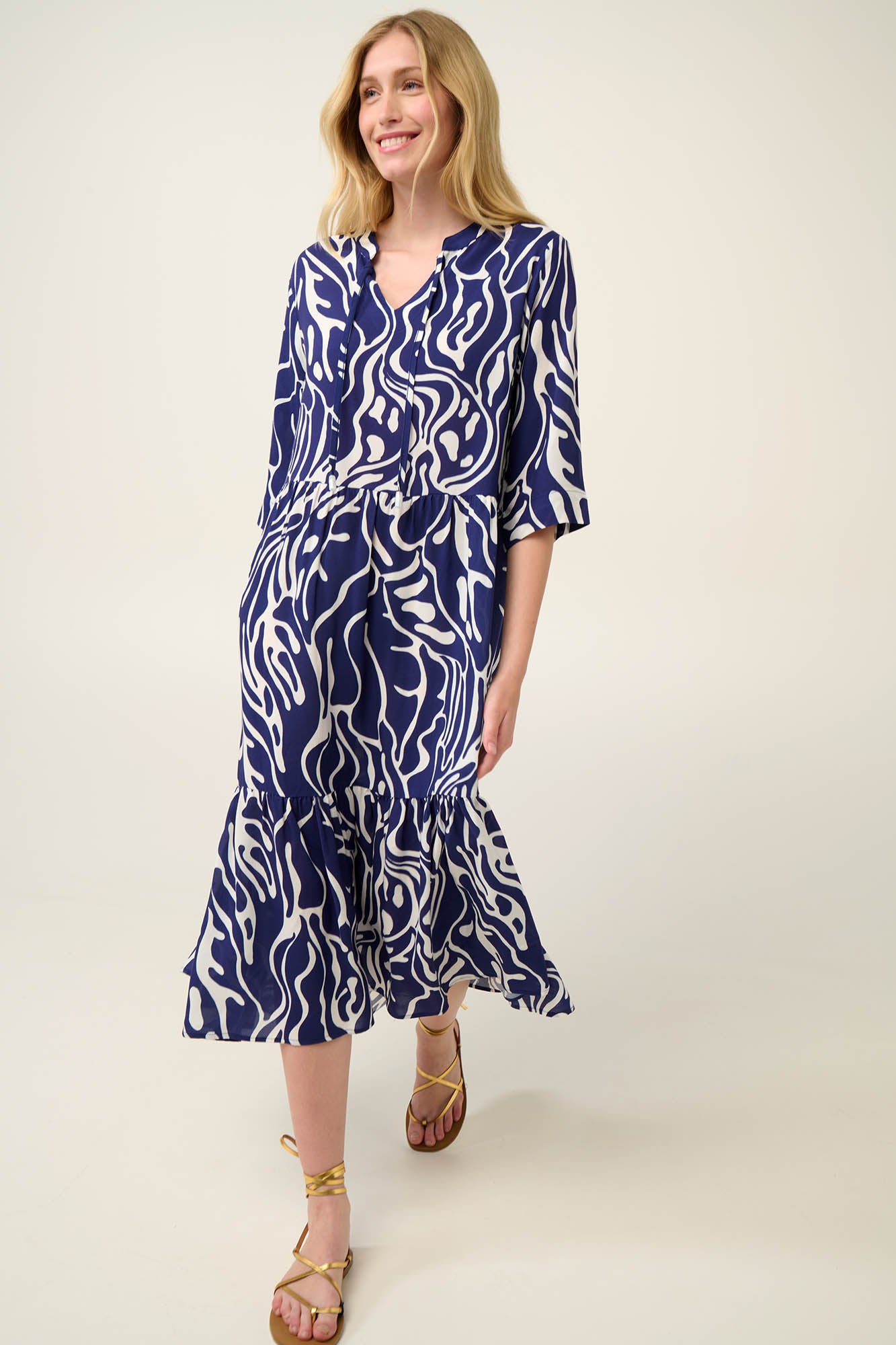 https://assets.vampfashion.com/SOFTONE_TMP_IMAGES/1_0963695881.jpg