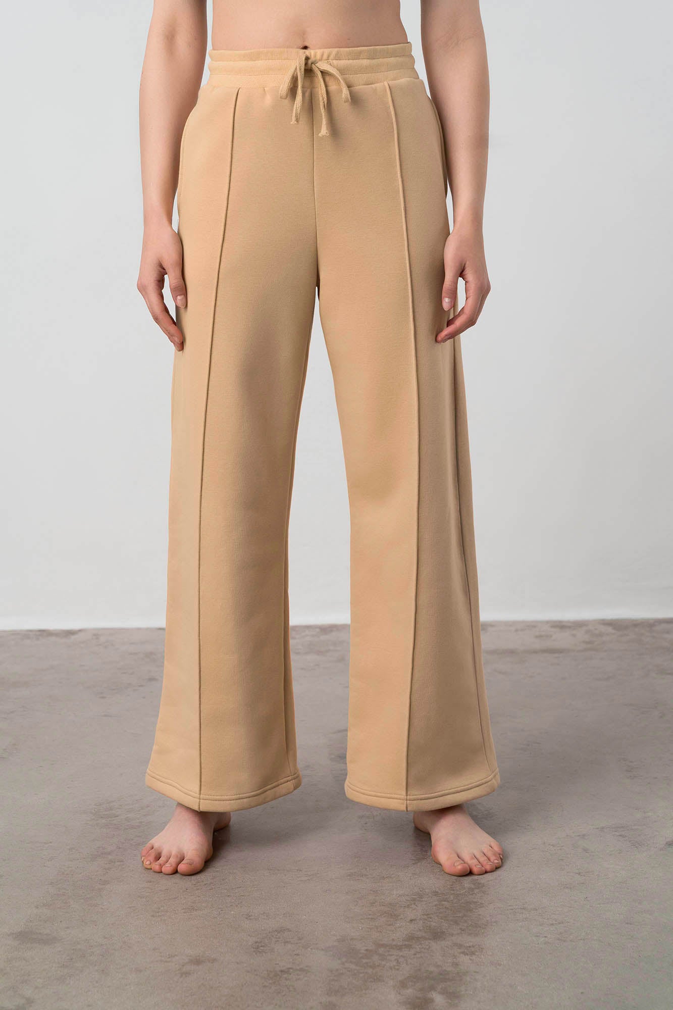 https://assets.vampfashion.com/SOFTONE_TMP_IMAGES/1_0973700130.jpg